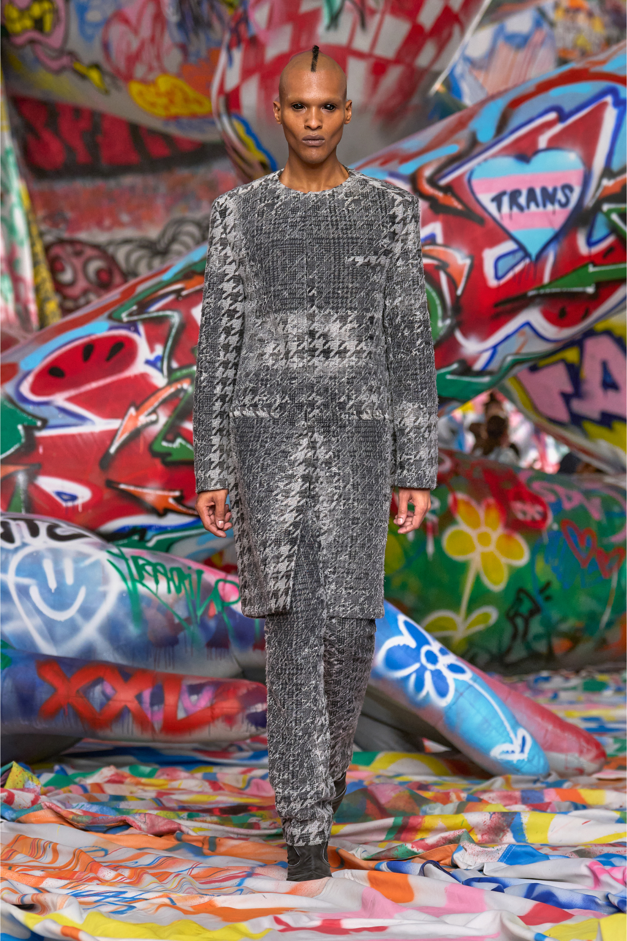 Diesel - D-TEX BT, Botas de cuero encerado hasta el tobillo con suela partida Hombre in Negro - 7