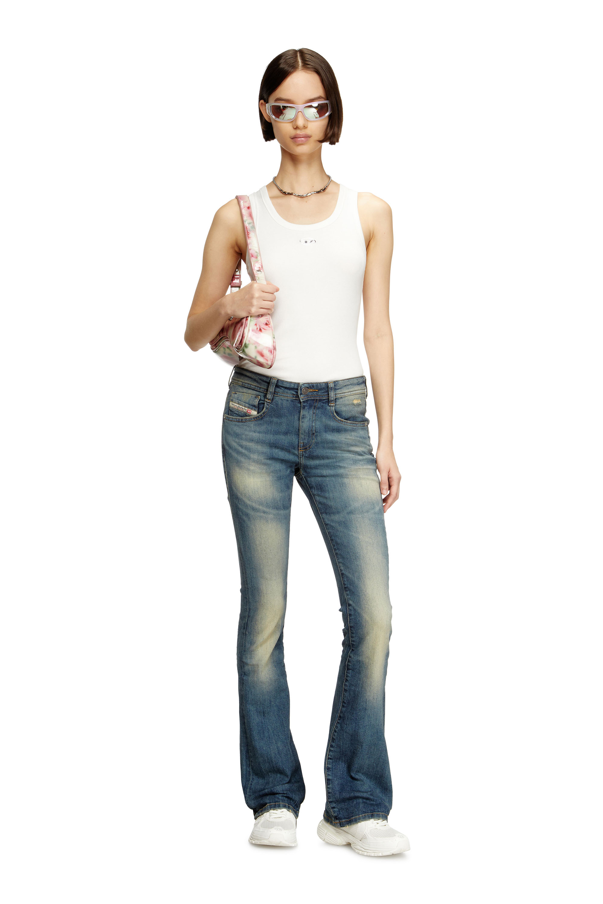 Diesel - Bootcut Jeans 1969 D-Ebbey 0ADBP Mujer, Azul medio - 1