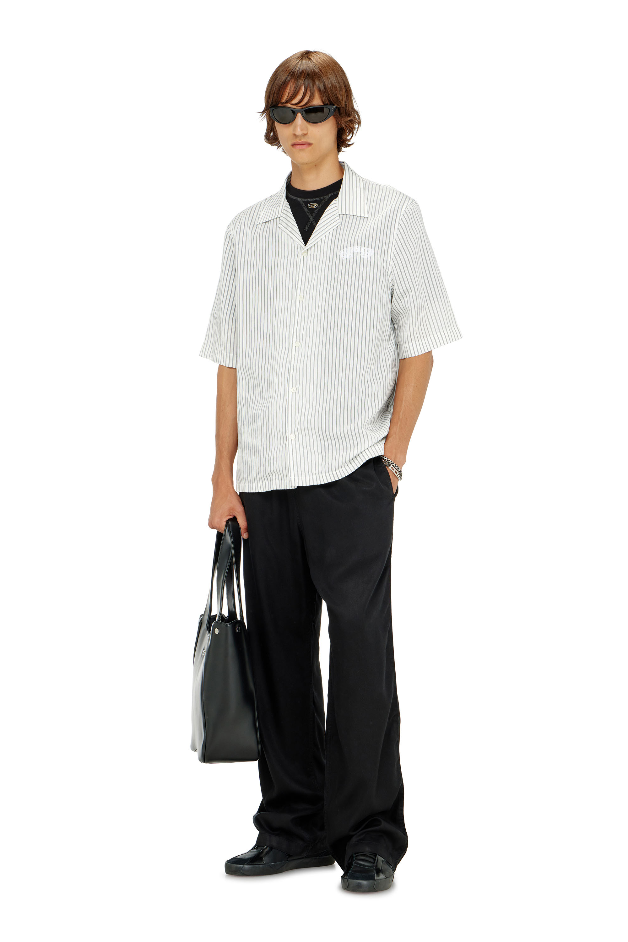 Diesel - P-DREYER-C, Pantalones con cord&oacute;n de sarga deste&ntilde;ida Hombre in Negro - 1