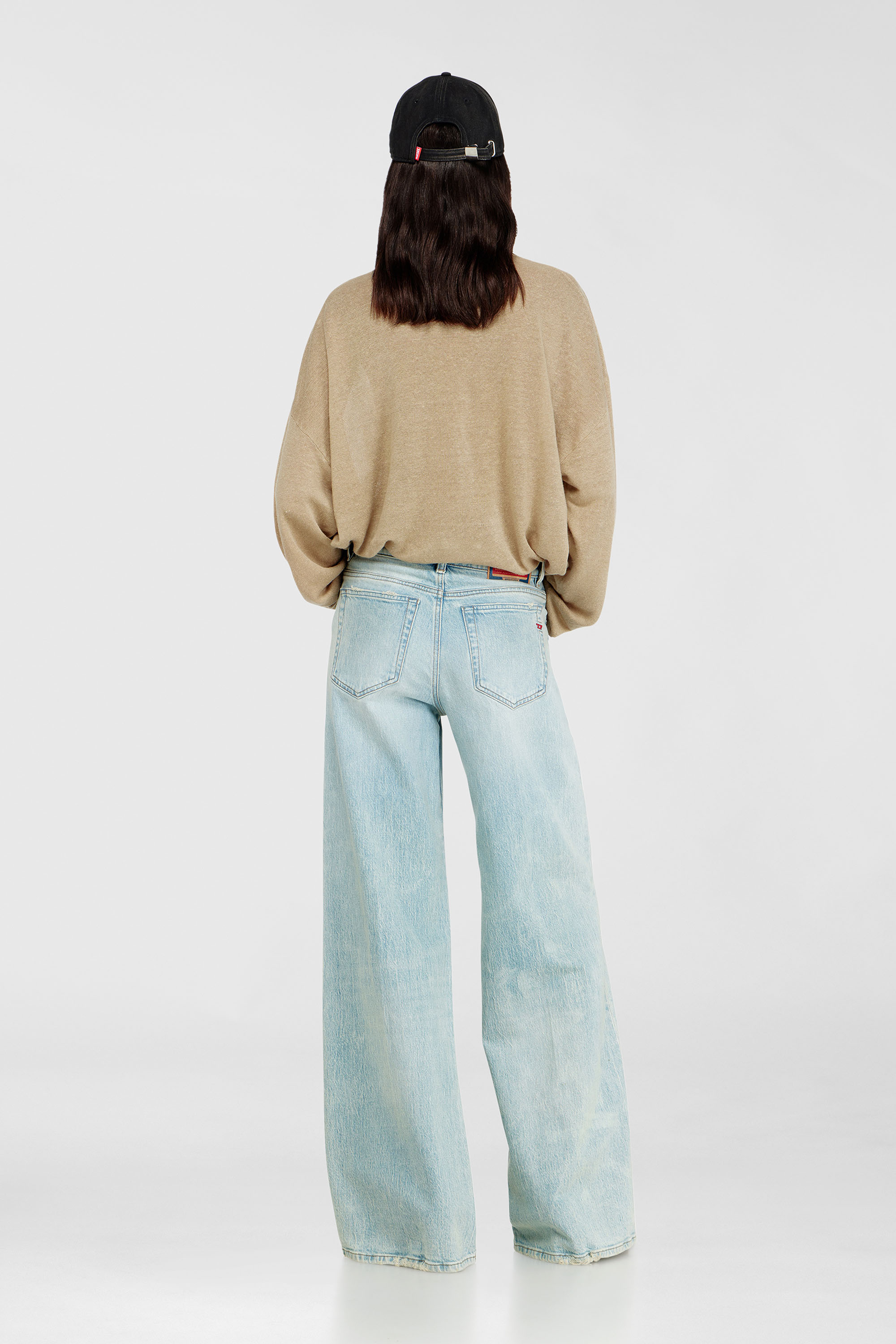 Diesel - Flare Jeans 1978 D-Akemi 0KBBX Mujer, Azul Claro - 3
