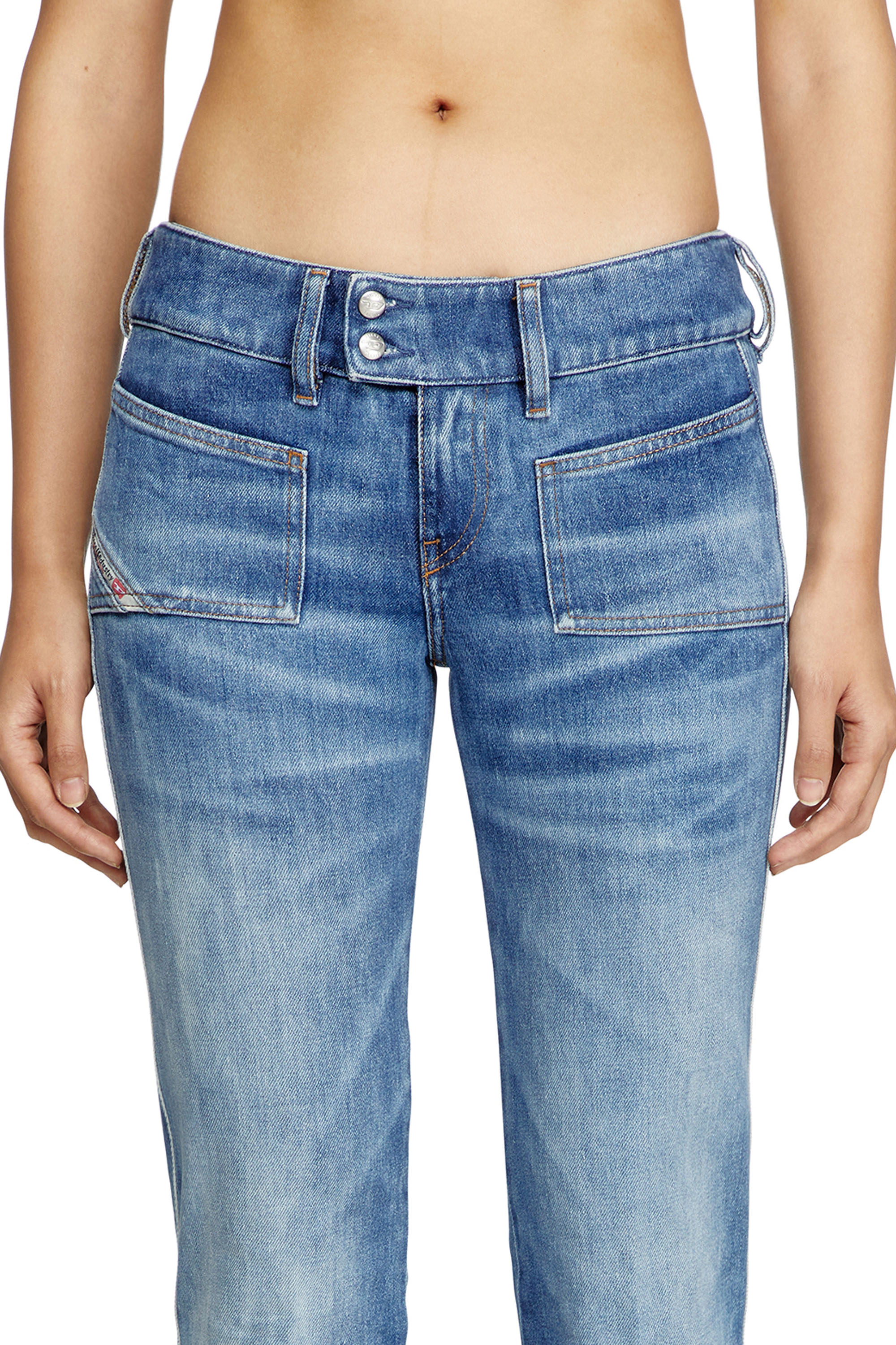 Diesel - Bootcut Jeans D-Hush 09L19 Mujer, Azul medio - 5