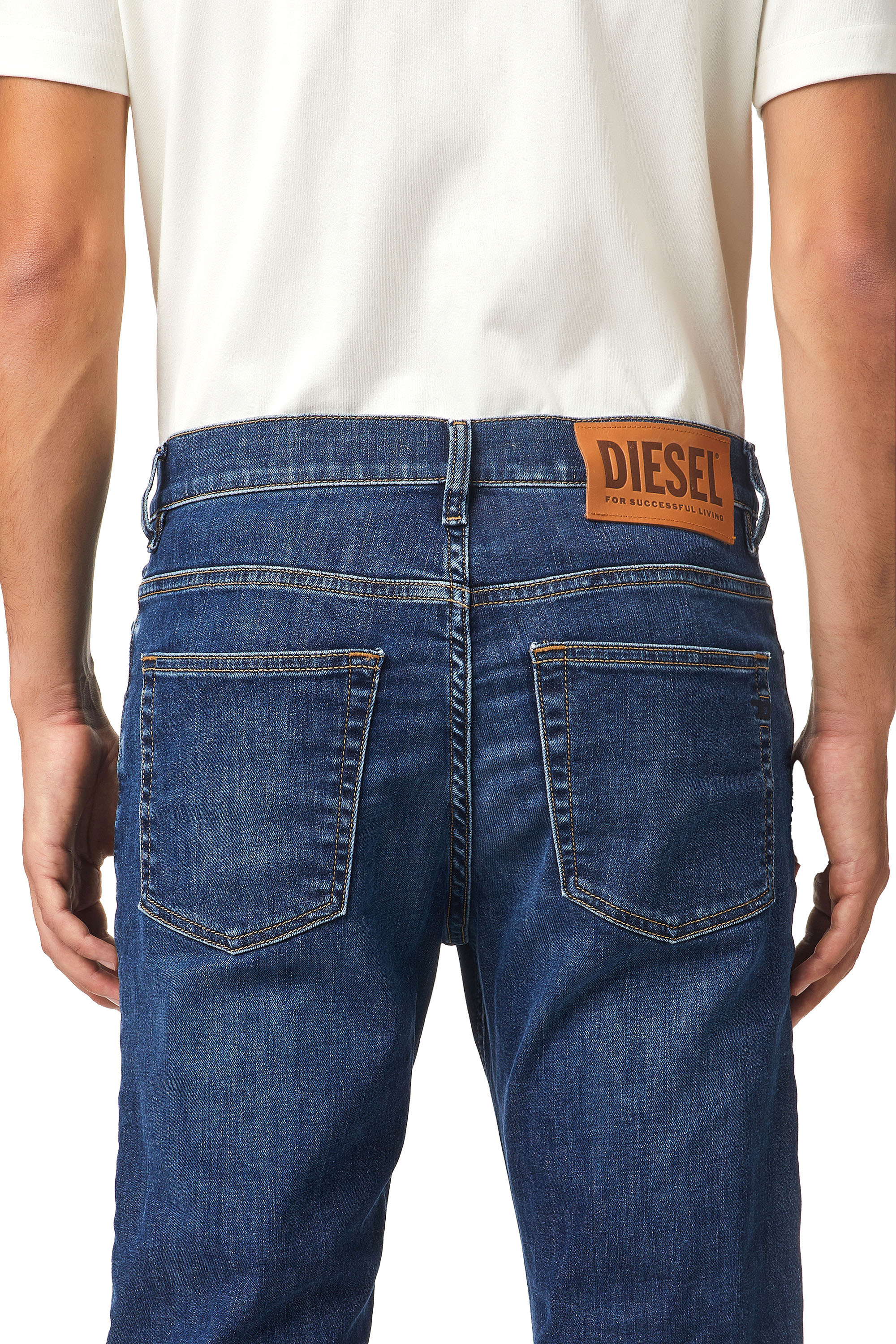 Diesel - 2005 D-FINING 09B06 Tapered Jeans, Azul Oscuro - Image 4