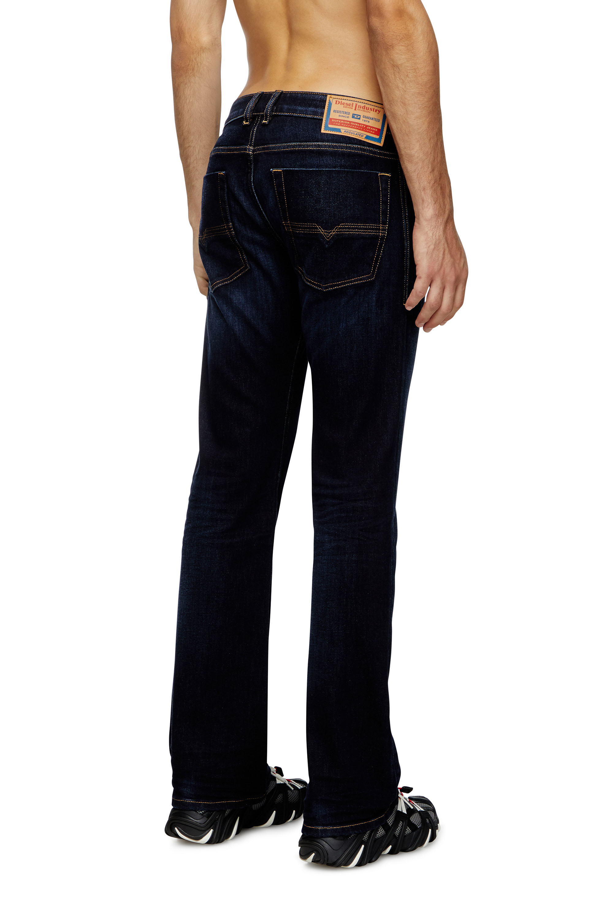 Diesel - Bootcut Jeans 2007 Zatiny 009ZS Hombre, Azul Oscuro - 4