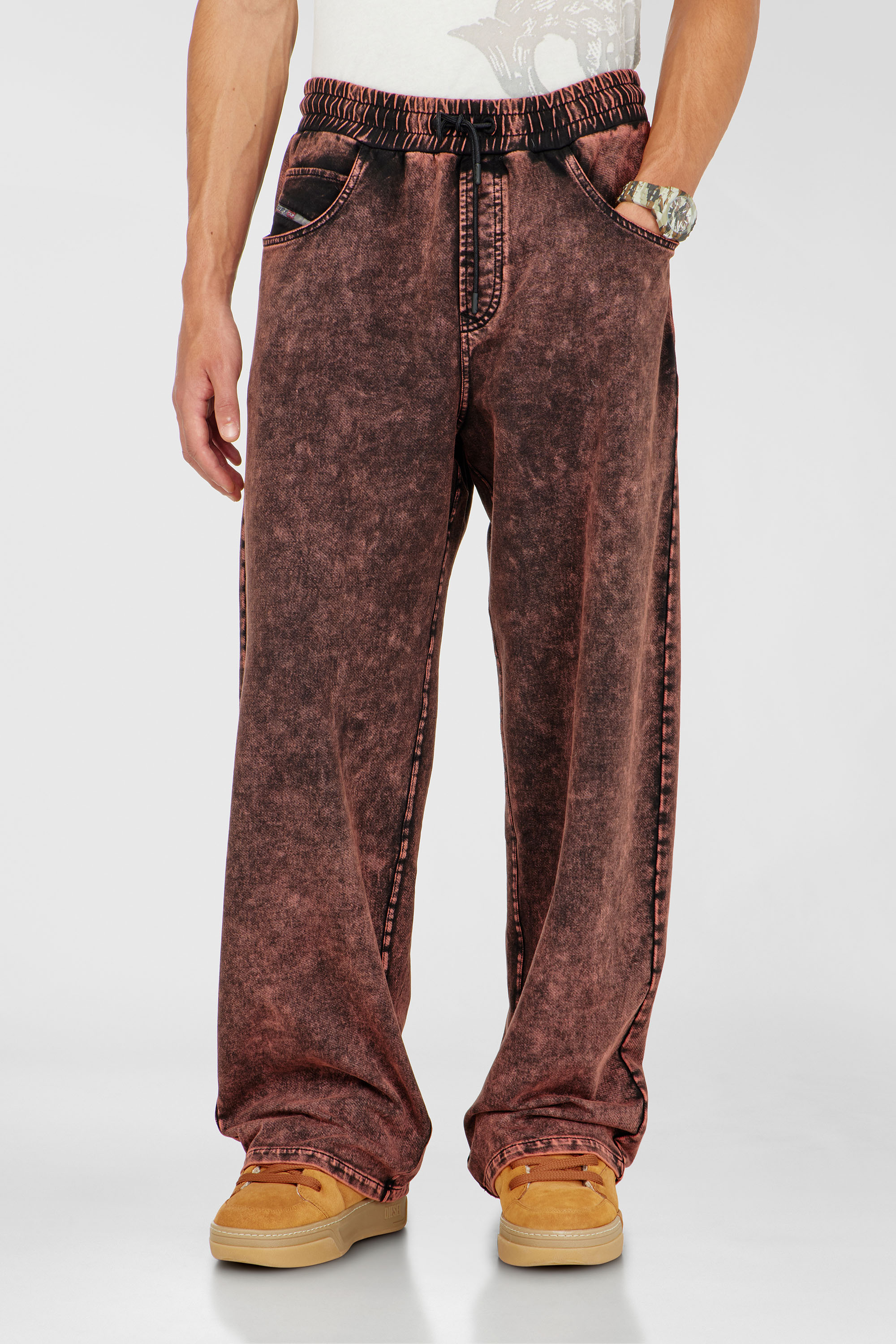 Diesel - P-STUK, Pantal&oacute;n de ch&aacute;ndal efecto denim Hombre in Rojo - 1