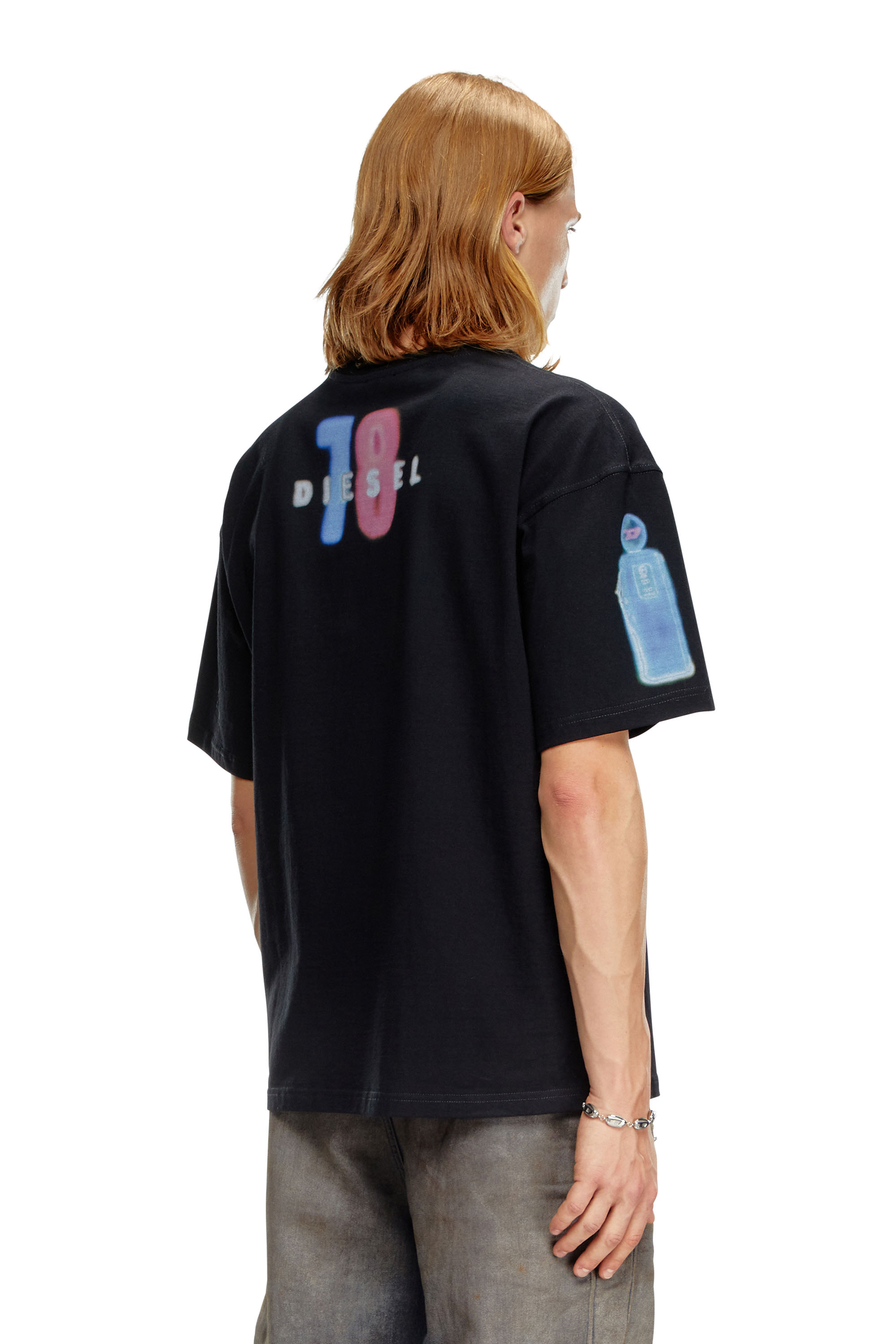 Diesel - T-BOXT-Q17, Hombre Camiseta con estampado de auto in Negro - Image 4