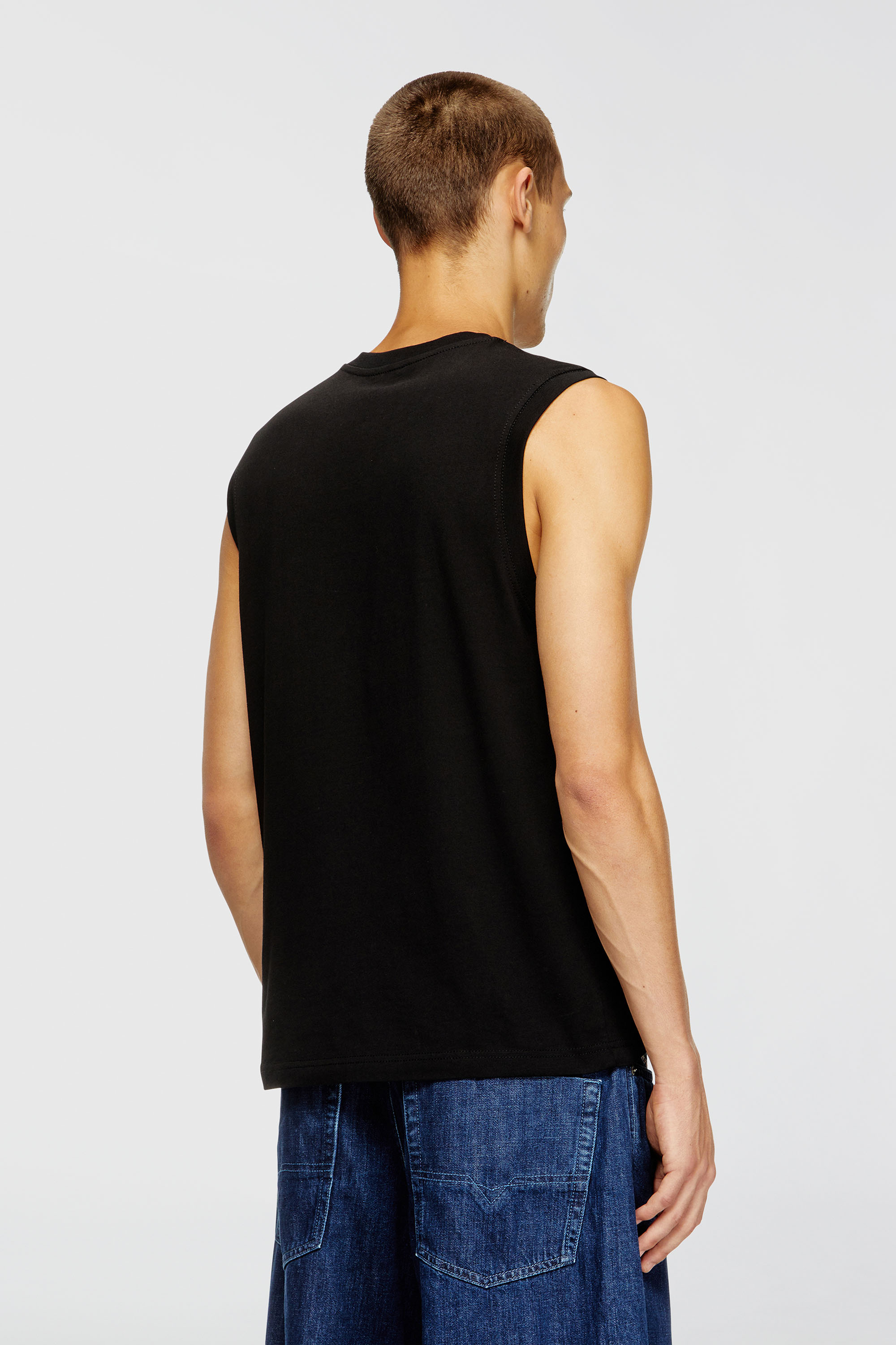 Diesel - T-ISCO-DIV, Camiseta sin mangas con logotipo estampado en el pecho Hombre in Negro - 4