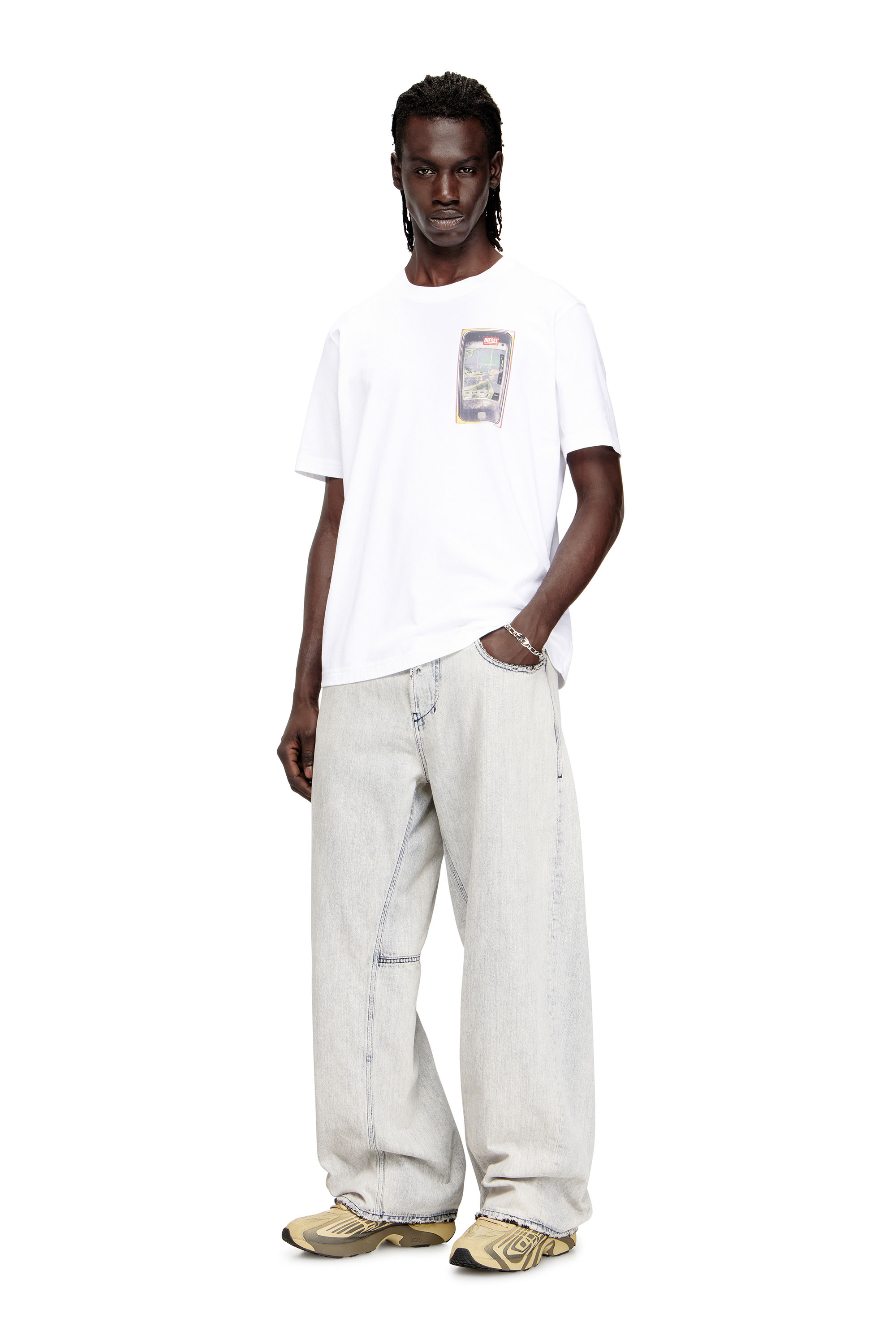 Diesel - T-ADJUST-V1, Camiseta regular de algodón con estampado digital Hombre in Blanco - 2