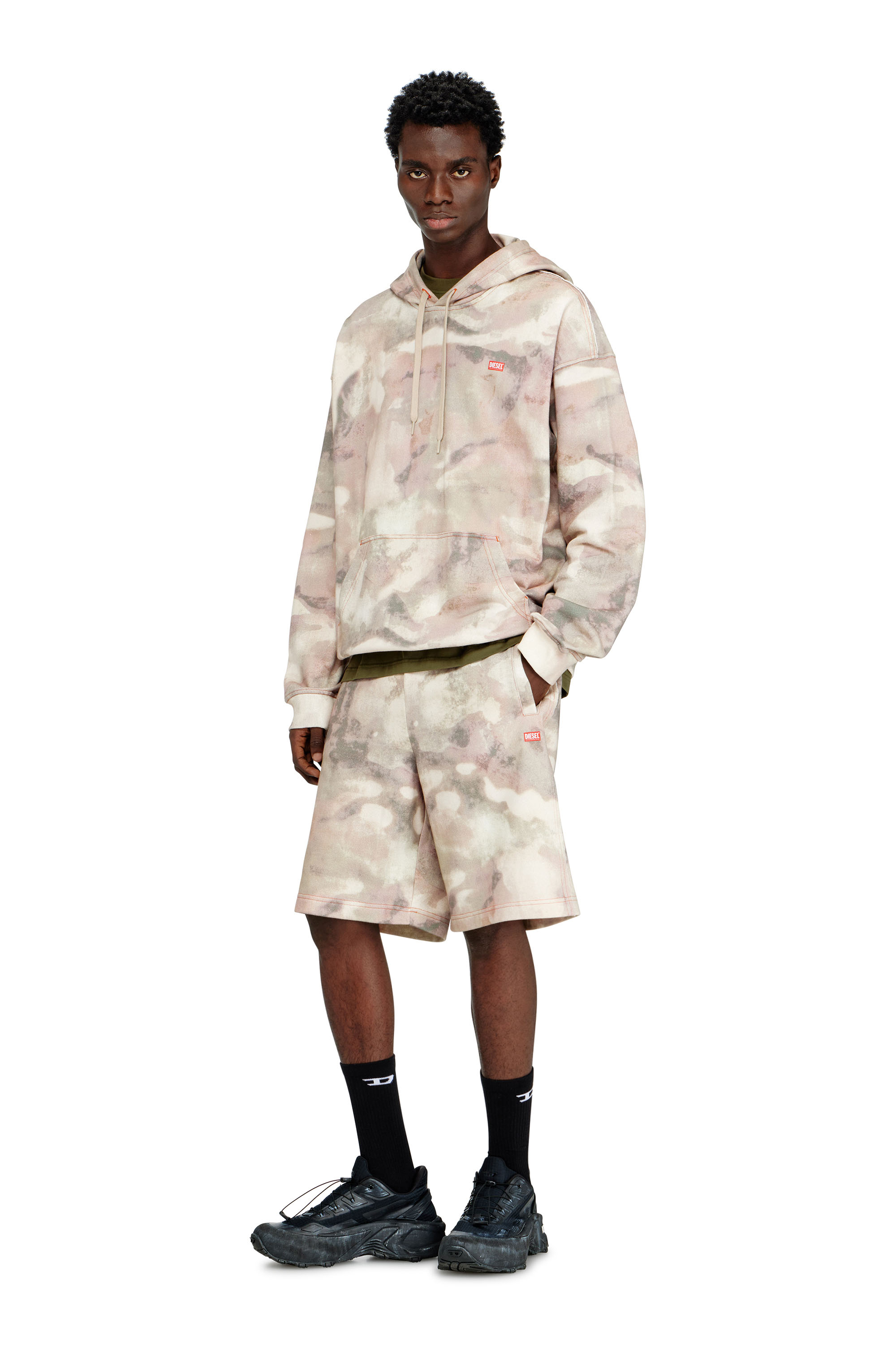 Diesel - S-BOXT-HOOD-V1, Sudadera con capucha de algod&oacute;n org&aacute;nico con estampado de camuflaje Hombre in Beige - 1