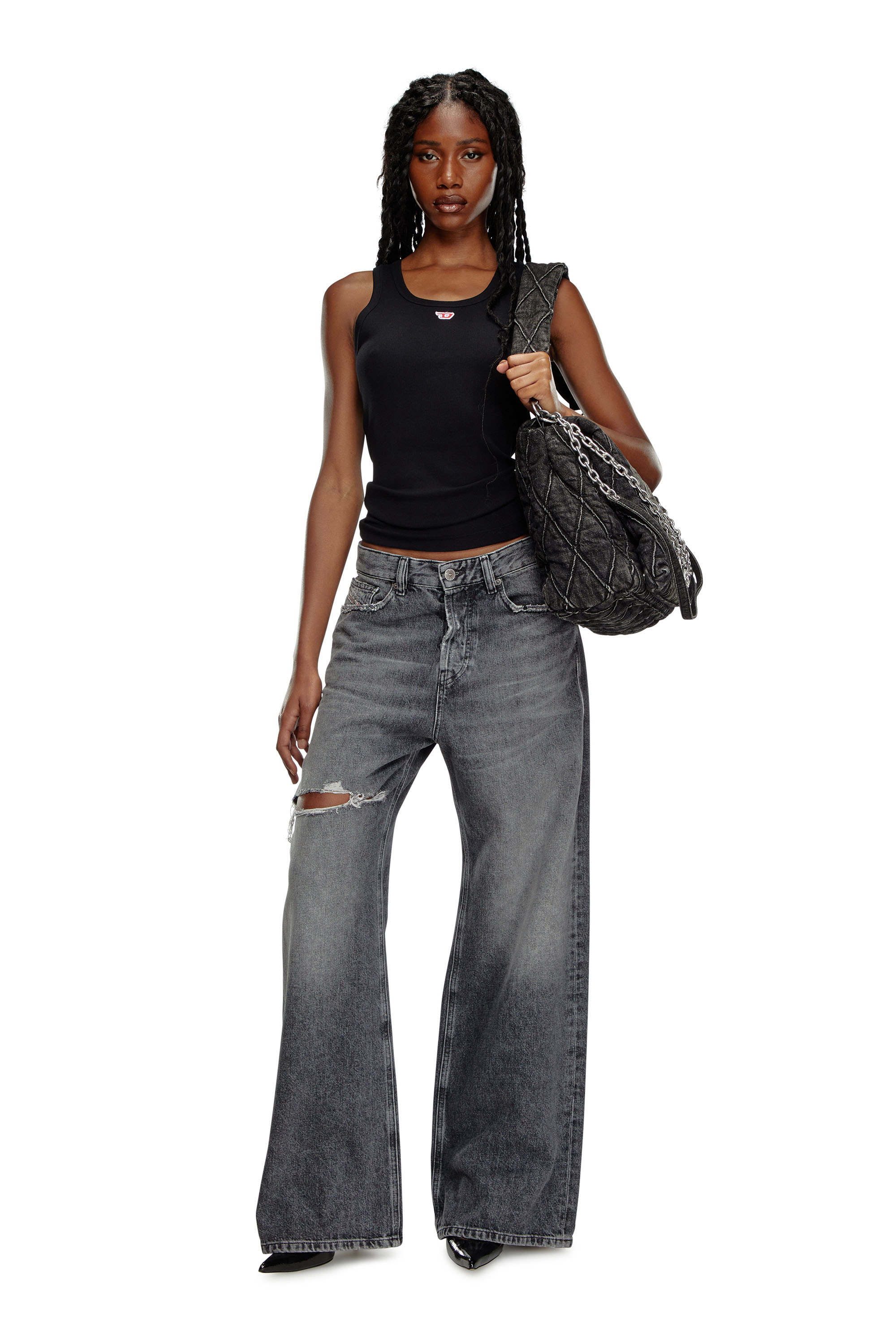 Diesel - T-ANKY-D, Camiseta sin mangas con parche D bordado Mujer in Negro - 1