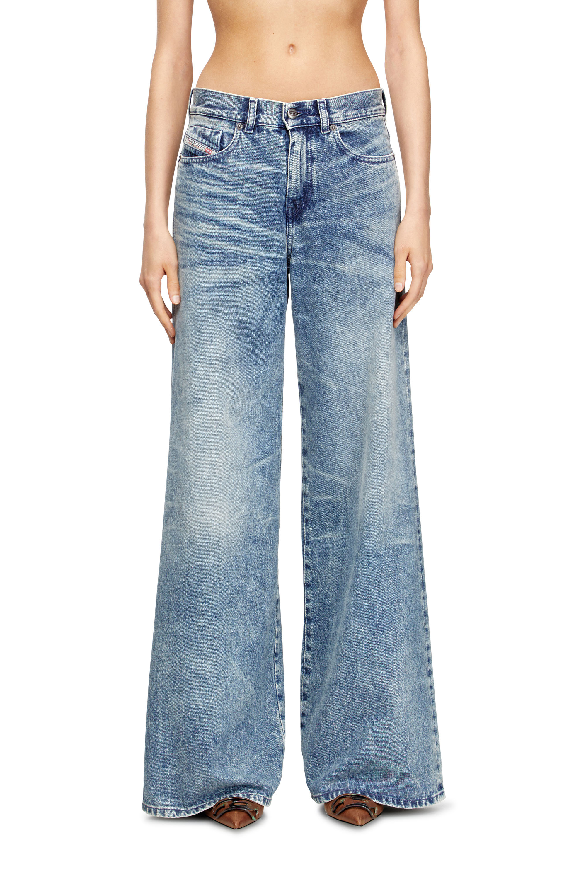 Diesel - Flare Jeans 1978 D-Akemi 007DA Mujer, Azul Claro - 1
