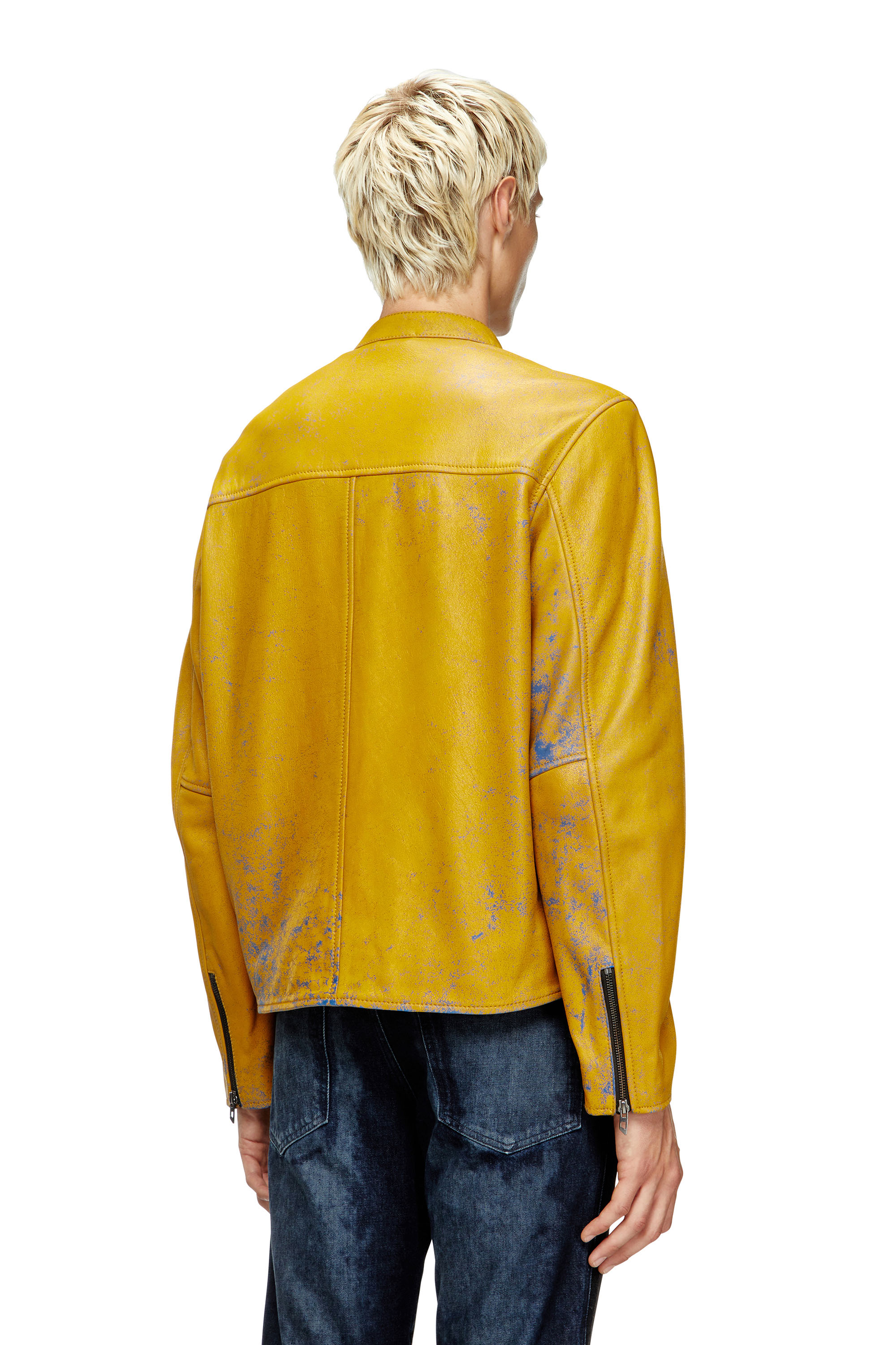 Diesel - L-EVERT-A, Chaqueta biker de cuero tratado con logotipo desteñido Hombre in Amarillo - 4