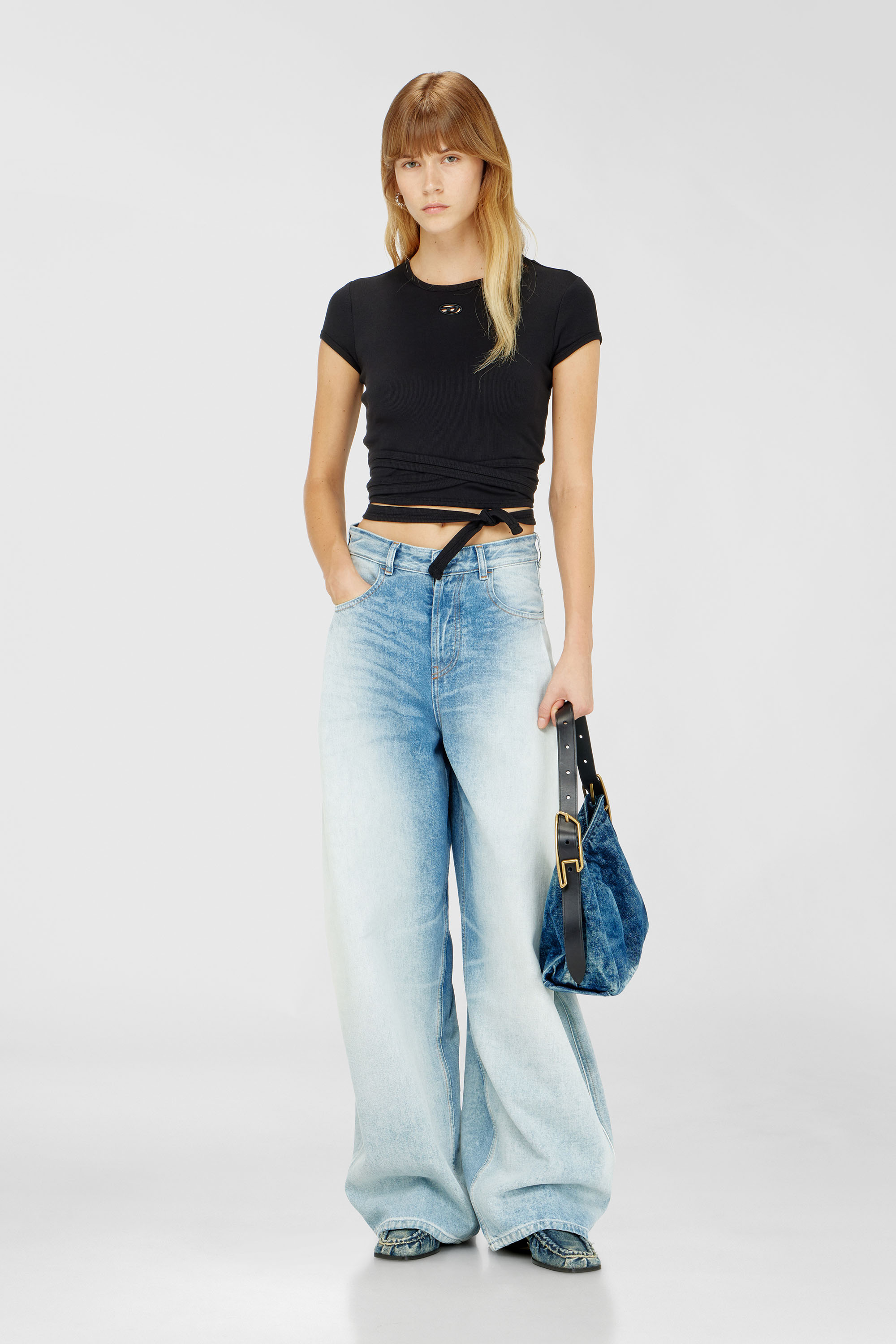 Diesel - T-BUNNY-TAIL-S1, Top de canal&eacute; con cordones envolventes Mujer in Negro - 2