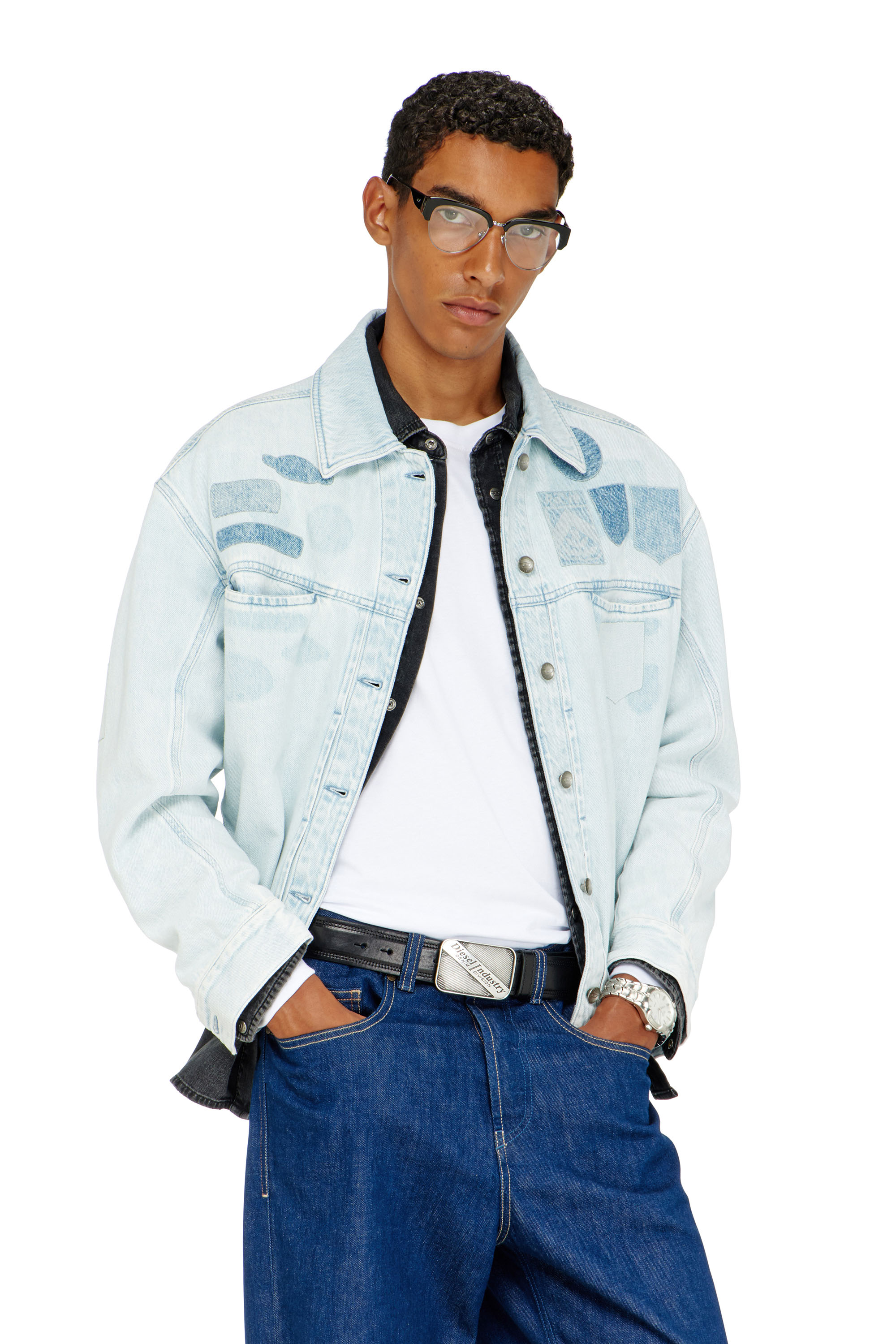 Diesel - D-RYMAVO-S, Sobrecamisa denim con efecto patch Unisex in Azul marino - 3