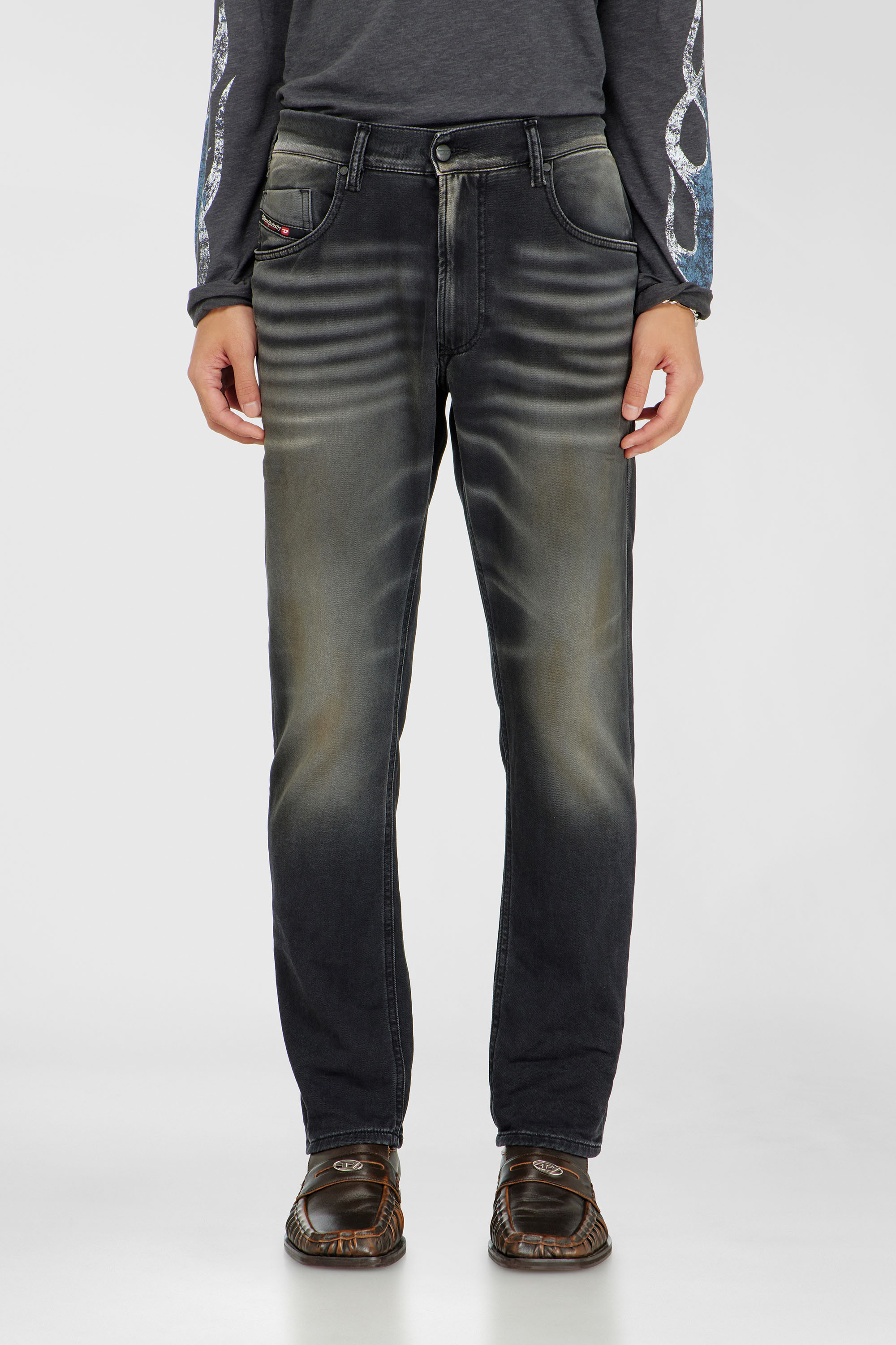 Diesel - Regular 2032 D-Krooley-BW Joggjeans&reg; 068ZQ Hombre, Negro/Gris oscuro - 2