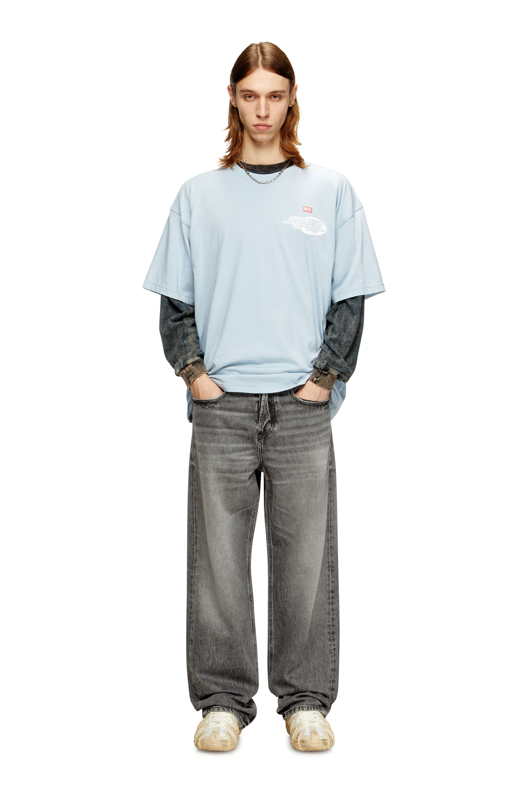 Diesel - T-BOXT-T23, Camiseta de algodón con estampado gráfico. Hombre in Azul marino - 2