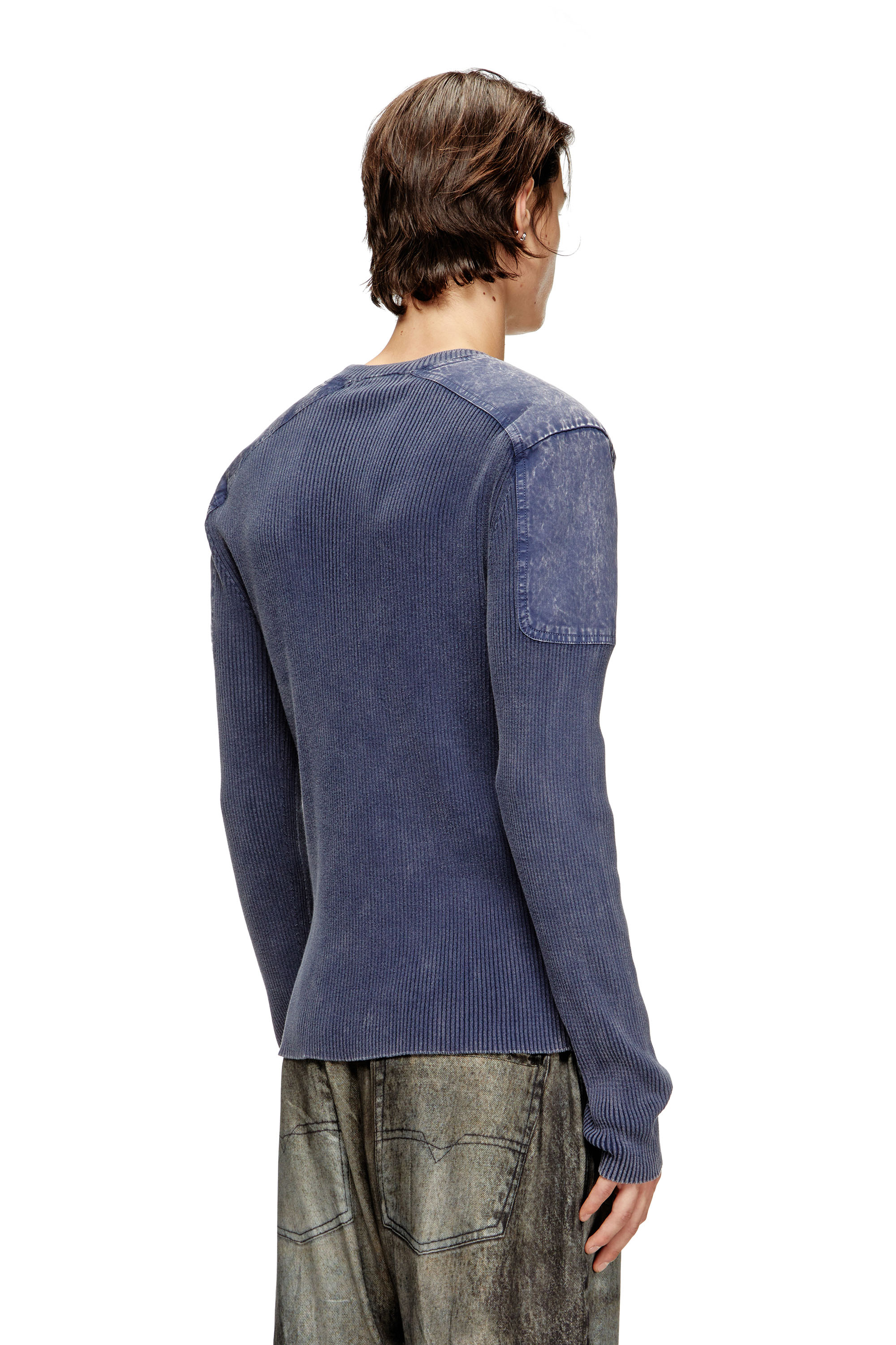 Diesel - K-MARTIN, Jersey con paneles de denim en los hombros Hombre in Azul marino - 4