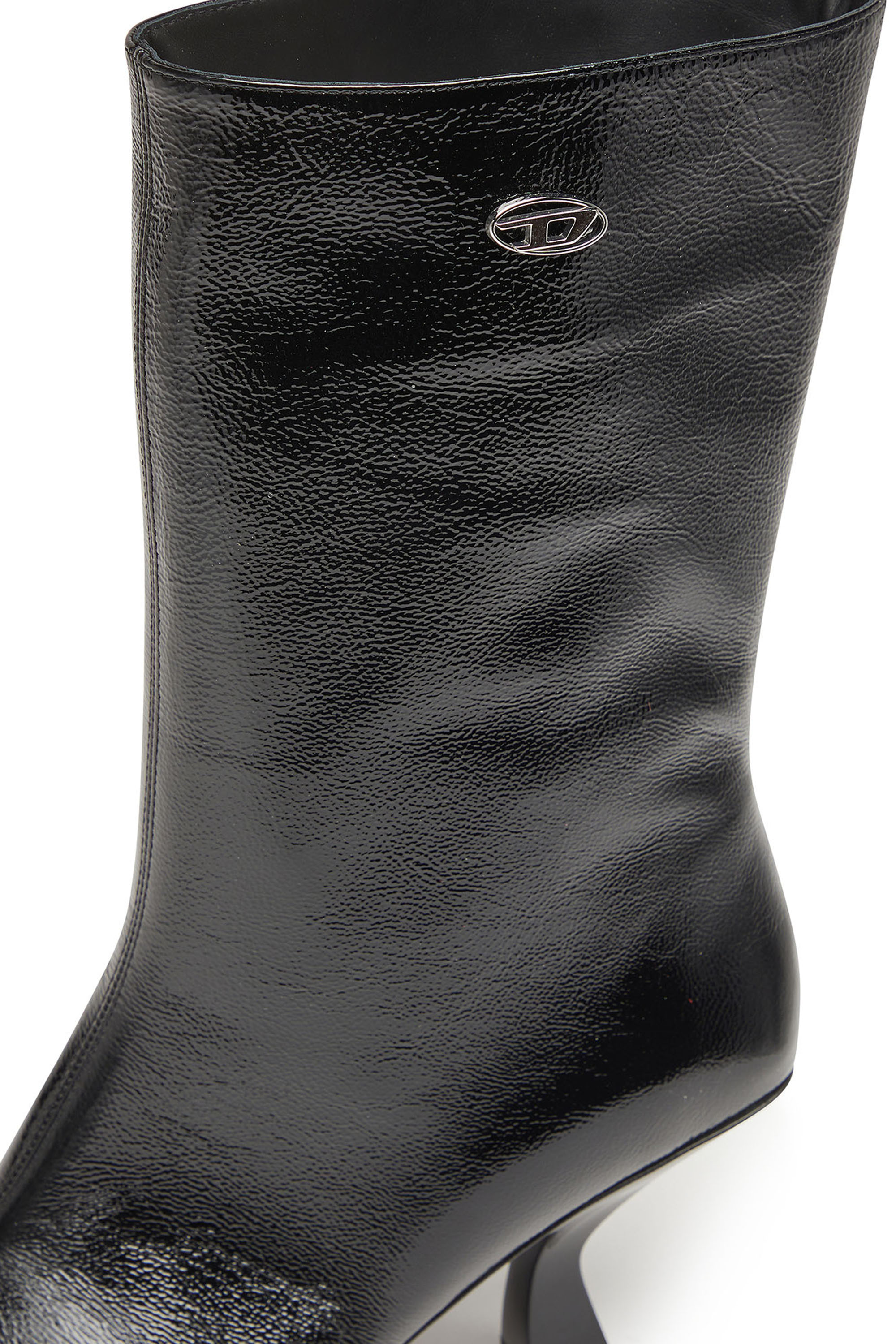 Diesel - D-AMBER TUBE 75, D-Ambar-Botines con efecto naplak y punta cuadrada Mujer in Negro - 4