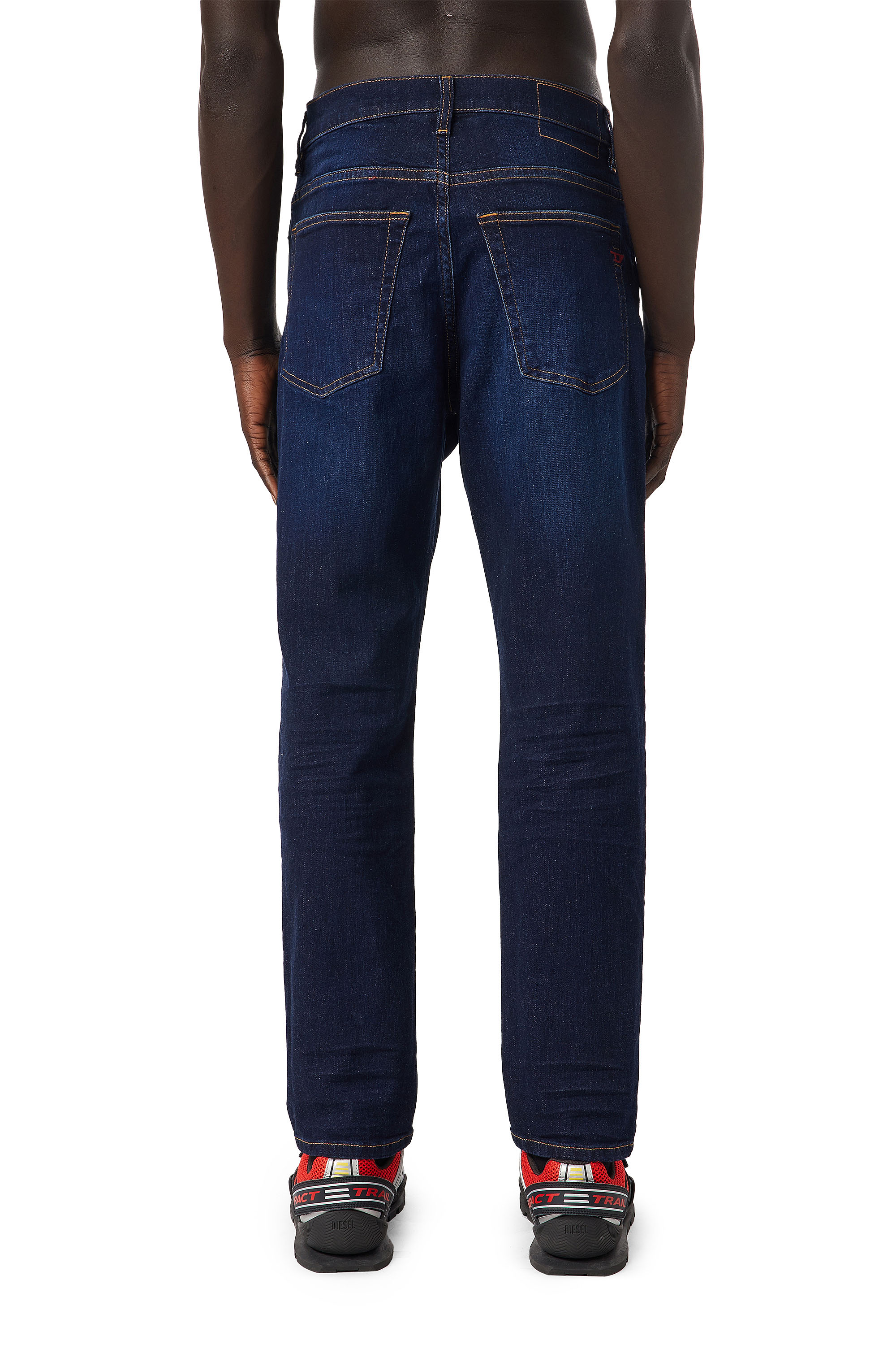 Diesel - 2005 D-FINING 0GDAO Tapered Jeans, Azul Oscuro - Image 2