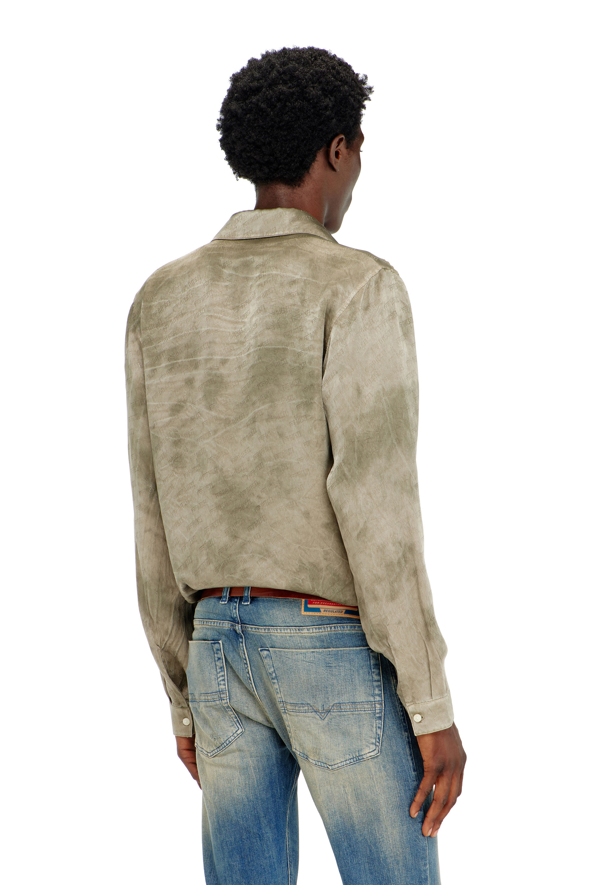 Diesel - S-KISSY-HNBW, Shirt en sat&eacute;n arrugado jacquard con logo Hombre in Marr&oacute;n - 4