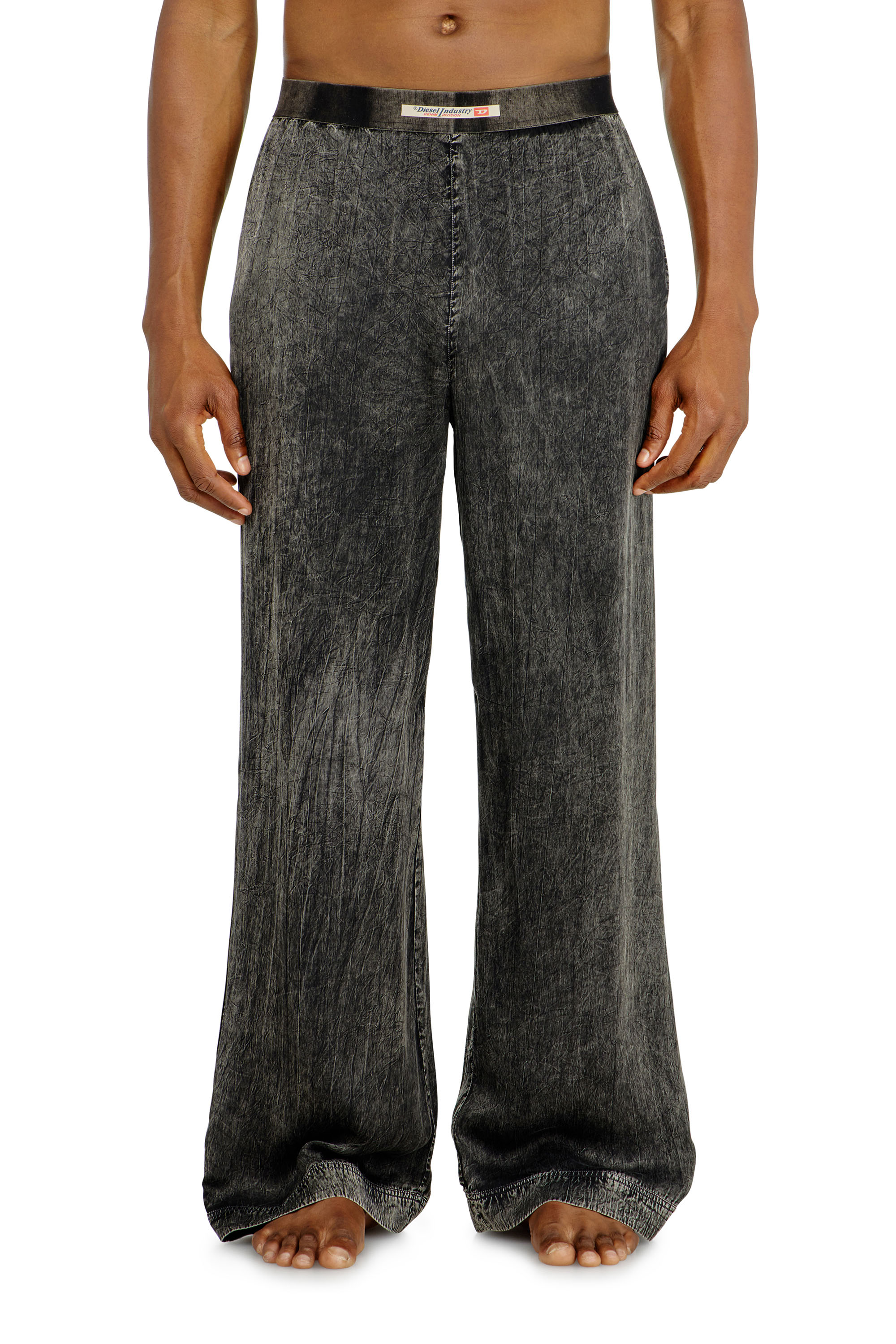 Diesel - ZAYNE-DNM, Pantal&oacute;n de viscosa con fit fluido Hombre in Gris - 2