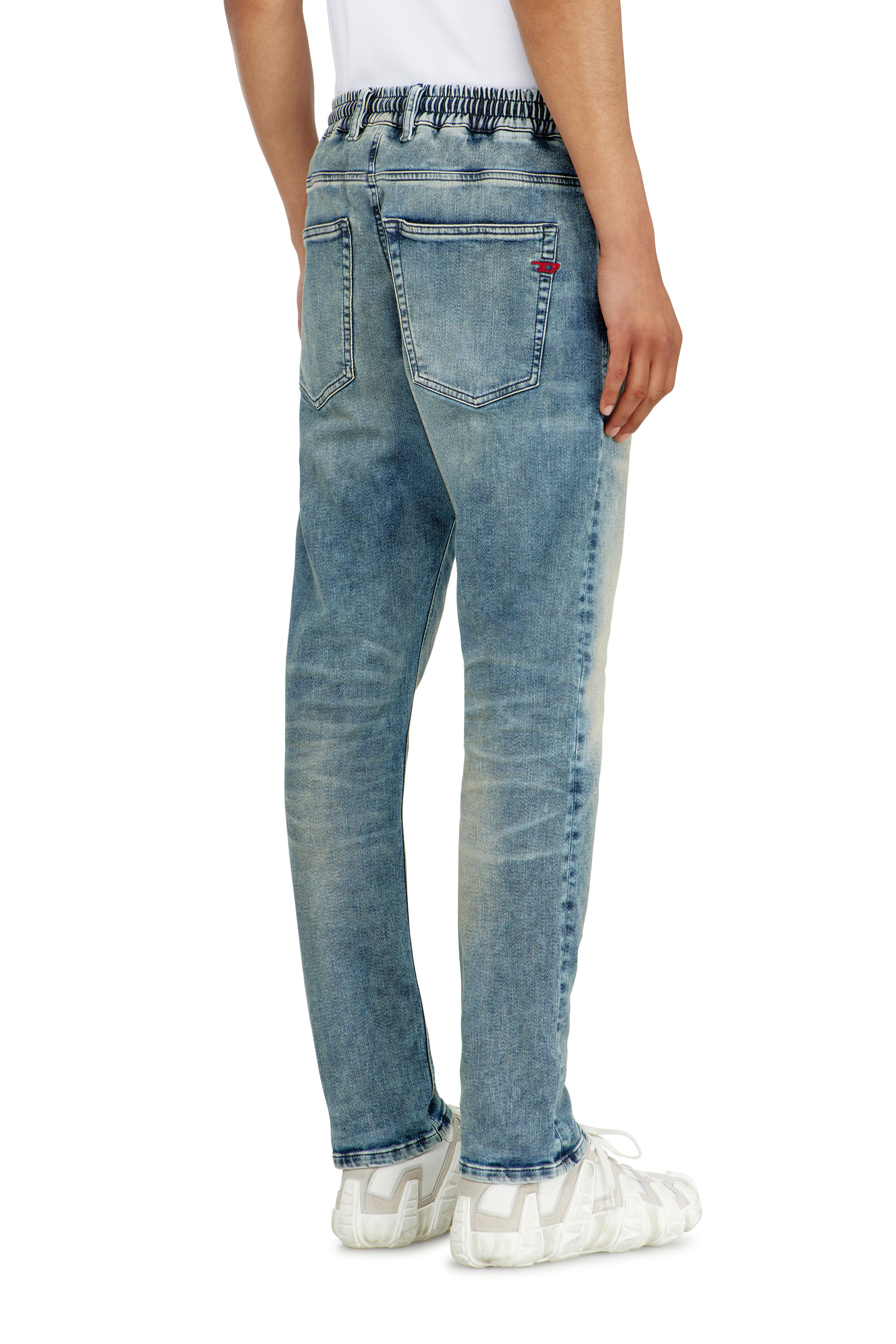 Diesel - Regular 2032 D-Krooley Joggjeans&reg; 09N63 Hombre, Azul Claro - 3