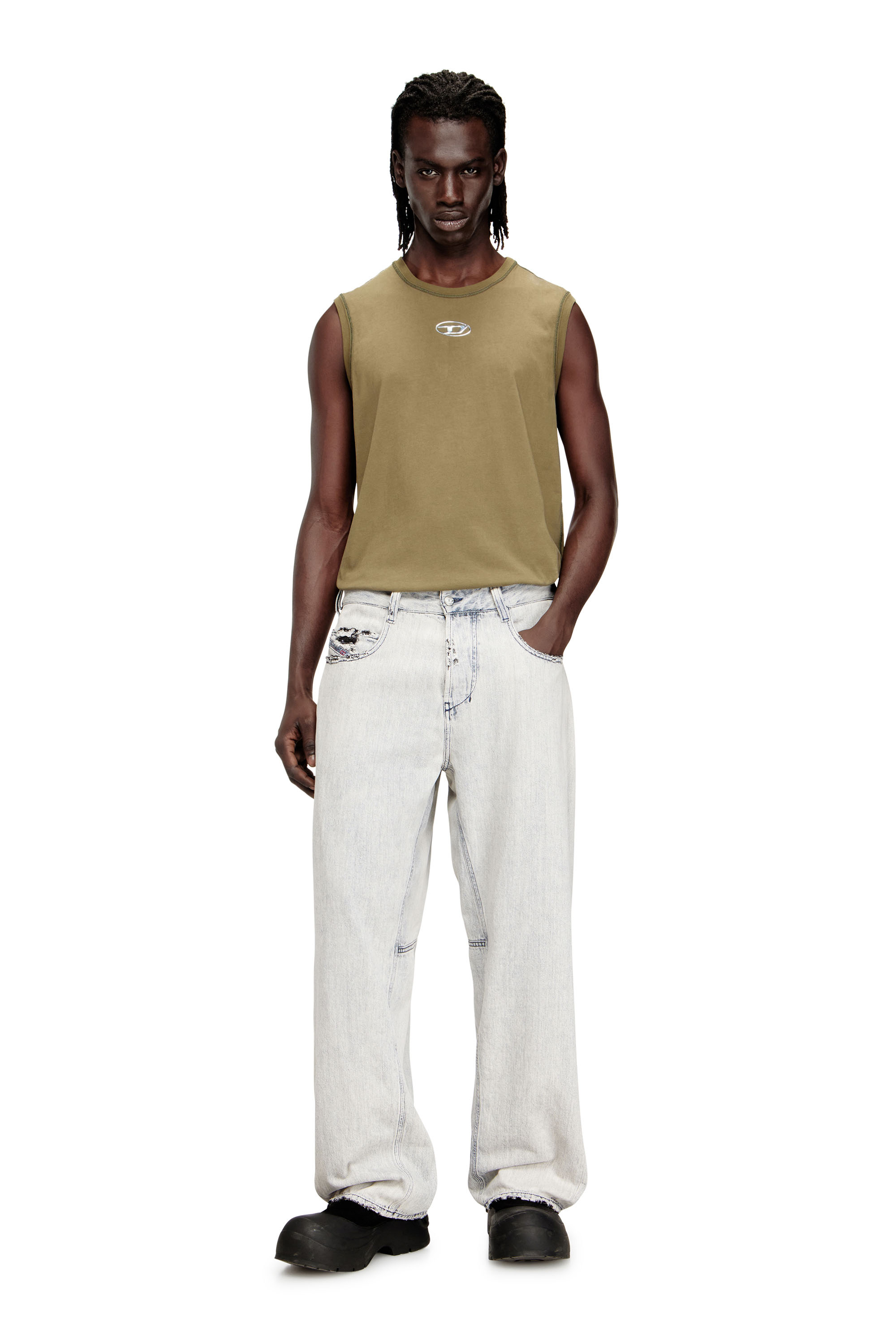 Diesel - Relaxed Jeans 1997 D-Enim-M 068UR Unisex, Azul Claro - 2