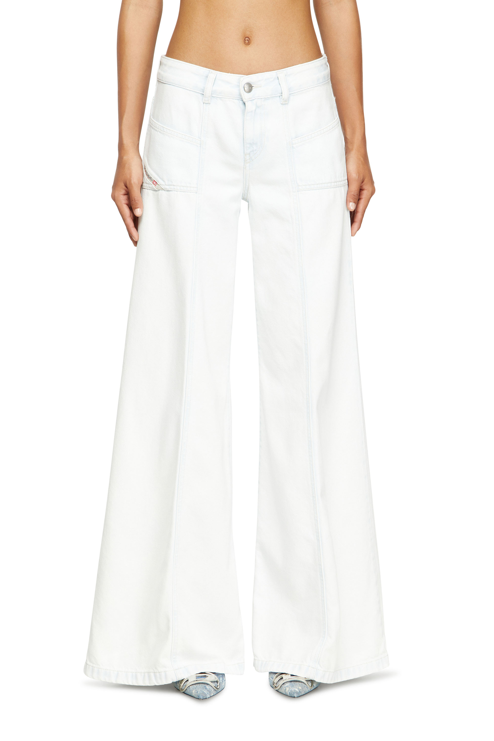 Diesel - Flare Jeans D-Akii 09M08 Mujer, Blanco - 1