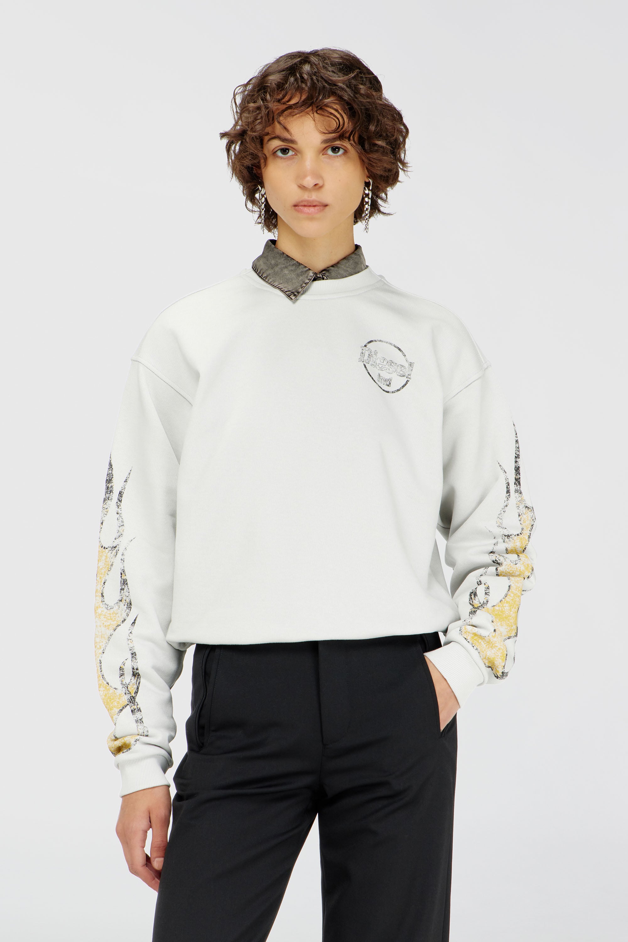 Diesel - F-CREWY-B3, Sudadera con bajo ajustable y estampado craquelado Mujer in Blanco - 1