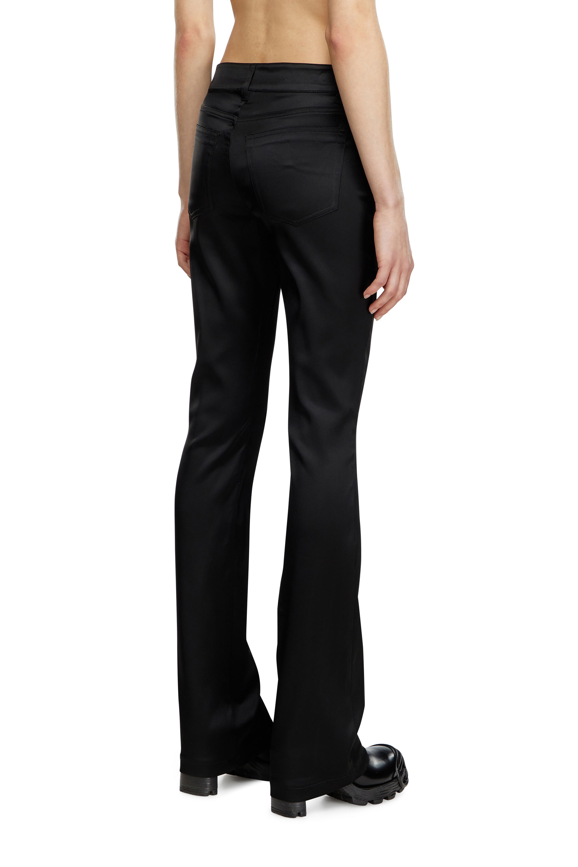 Diesel - P-EBBEY, Mujer Pantalones de 5 bolsillos de satén elástico in Negro - Image 4