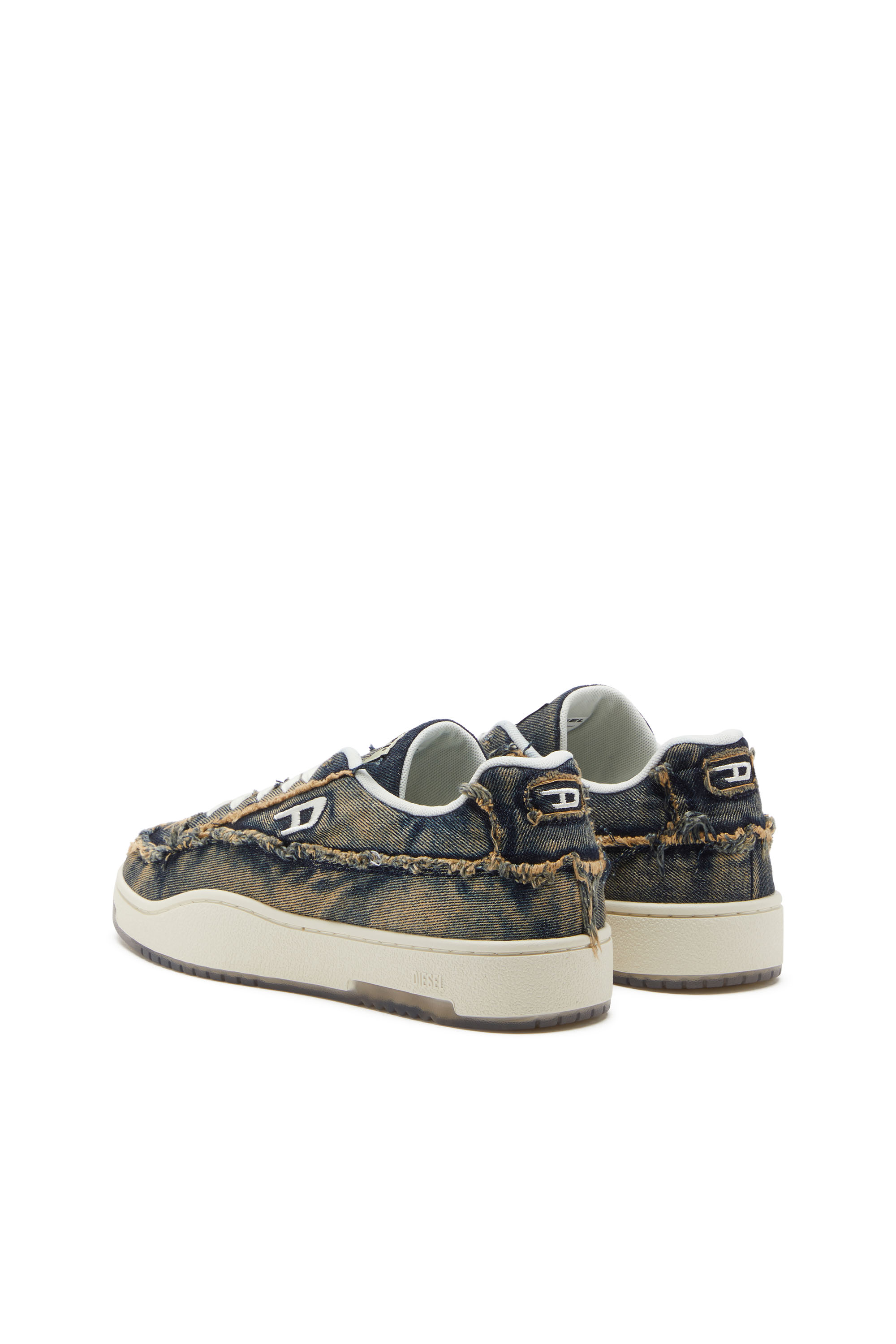 Diesel - S-TRACKER-D LOW, S-Tracker-D-Deportivas en denim deshilachado con suela transparente Hombre in Azul marino - 4