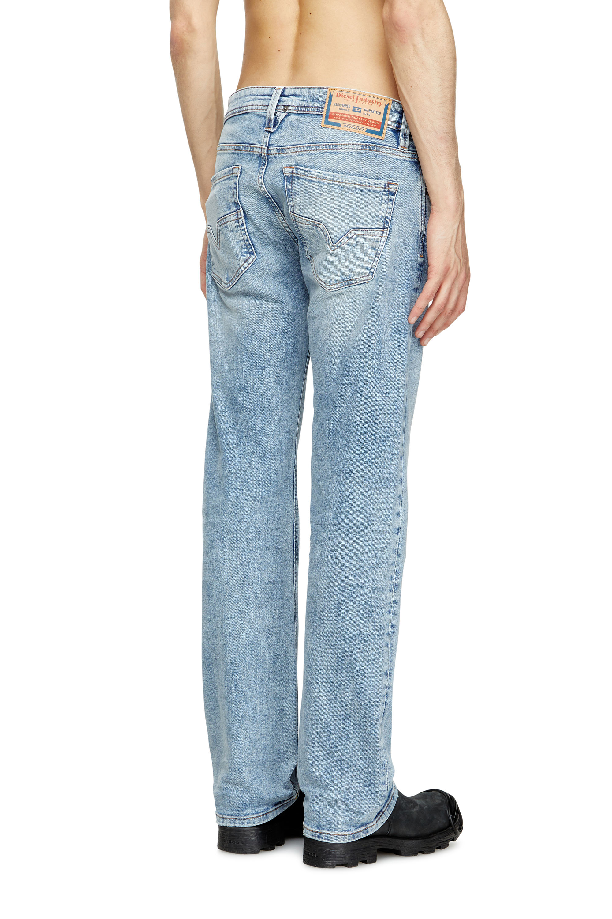 Regular Jeans 1985 Larkee 0DBDV, Azul Claro Diesel - Regular Jeans 1985 Larkee 0DBDV Hombre, Azul Claro - 4