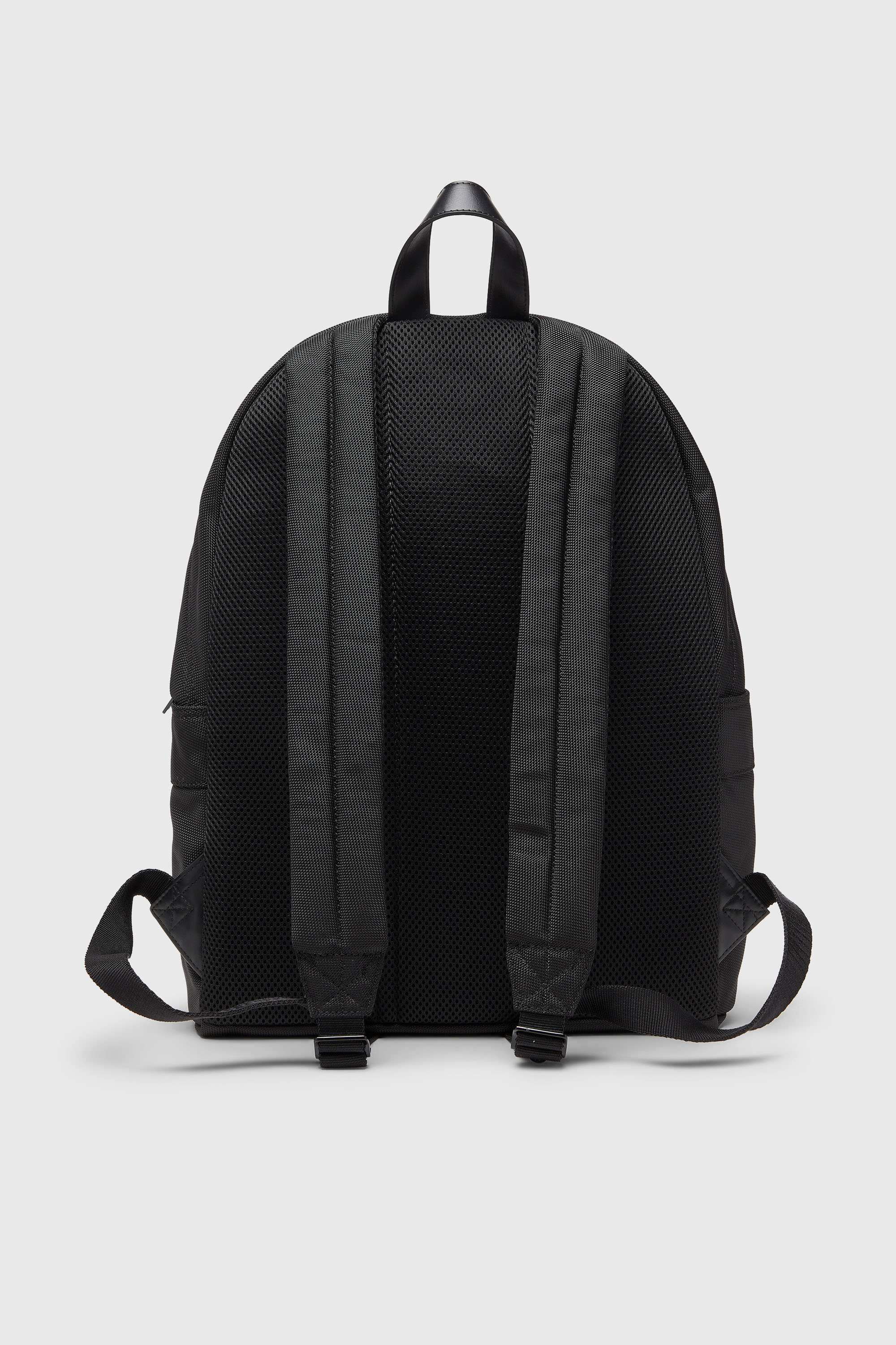 Diesel - MULTI-PKTS BACKPACK X, Multi-Pkts - Mochila de nailon con bolsillos frontales Unisex in Negro - 2