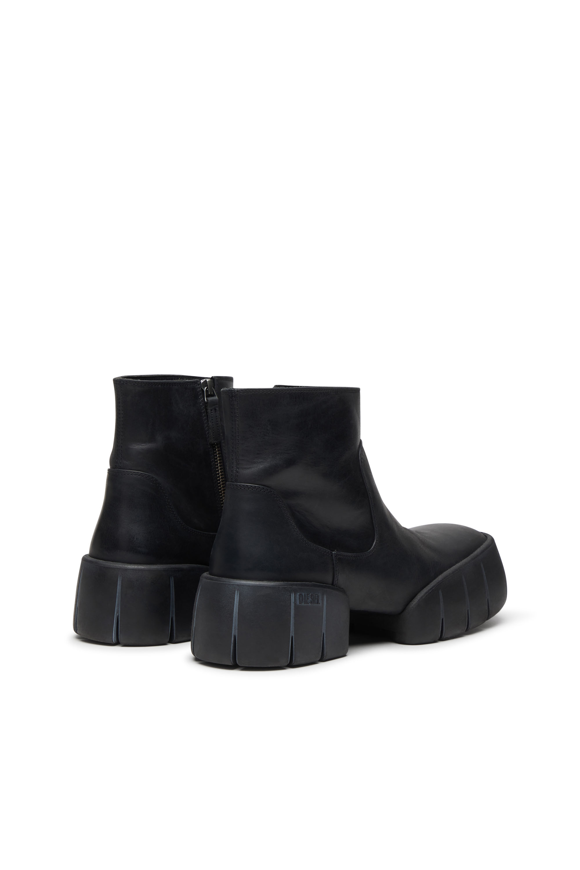 Diesel - D-TEX BT, Botas de cuero encerado hasta el tobillo con suela partida Hombre in Negro - 3