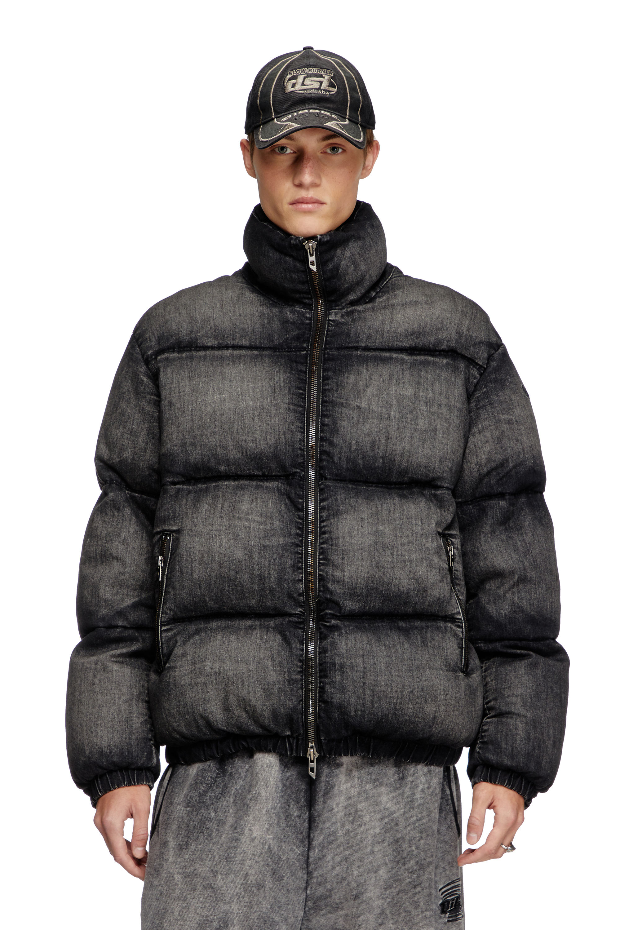 Diesel - W-MONS-A, Chaqueta puffer en denim desteñido Unisex in Negro - 1