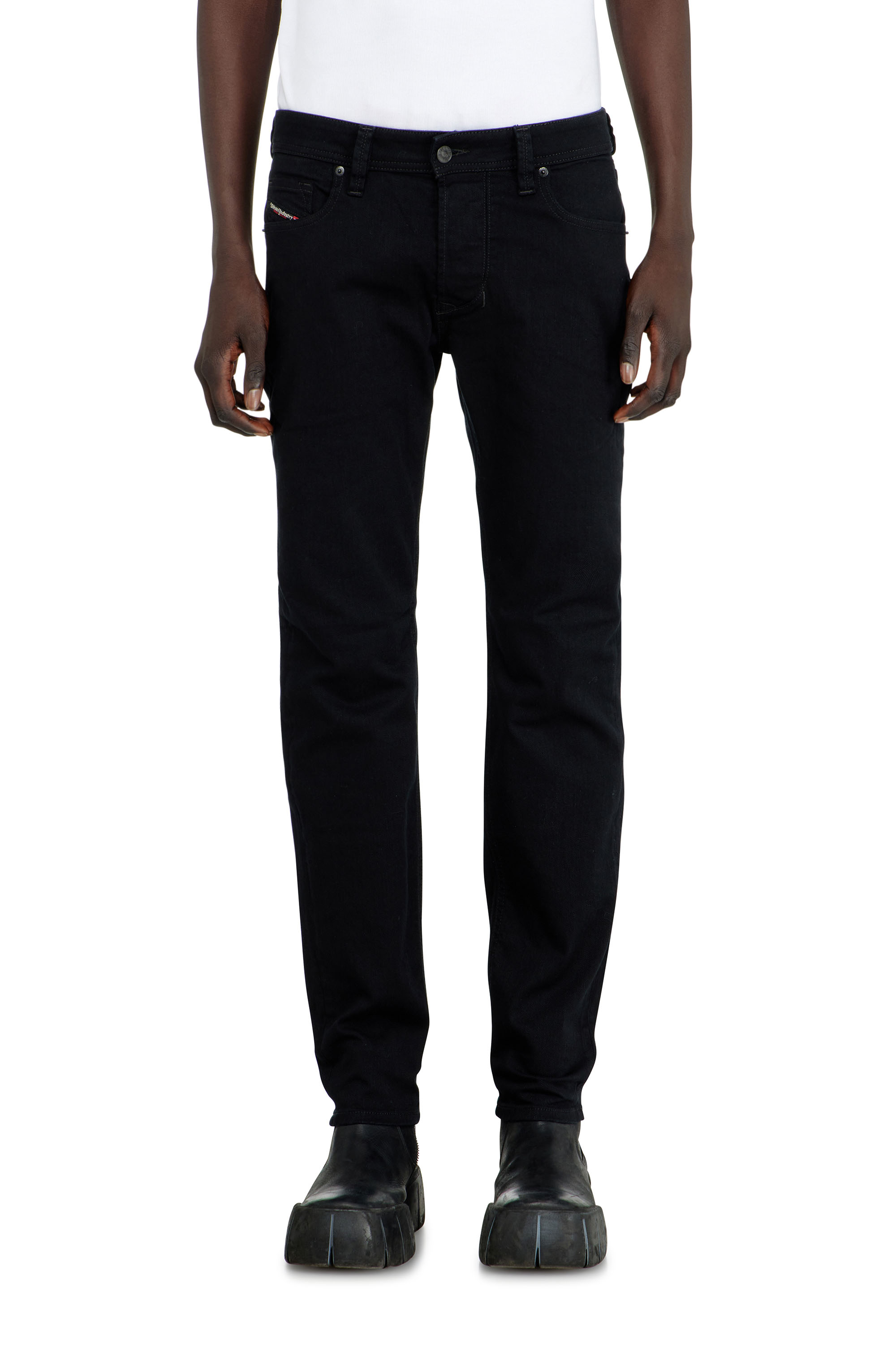 Diesel - Regular Jeans 1986 Larkee-Beex 0688H Hombre, Negro/Gris oscuro - 4