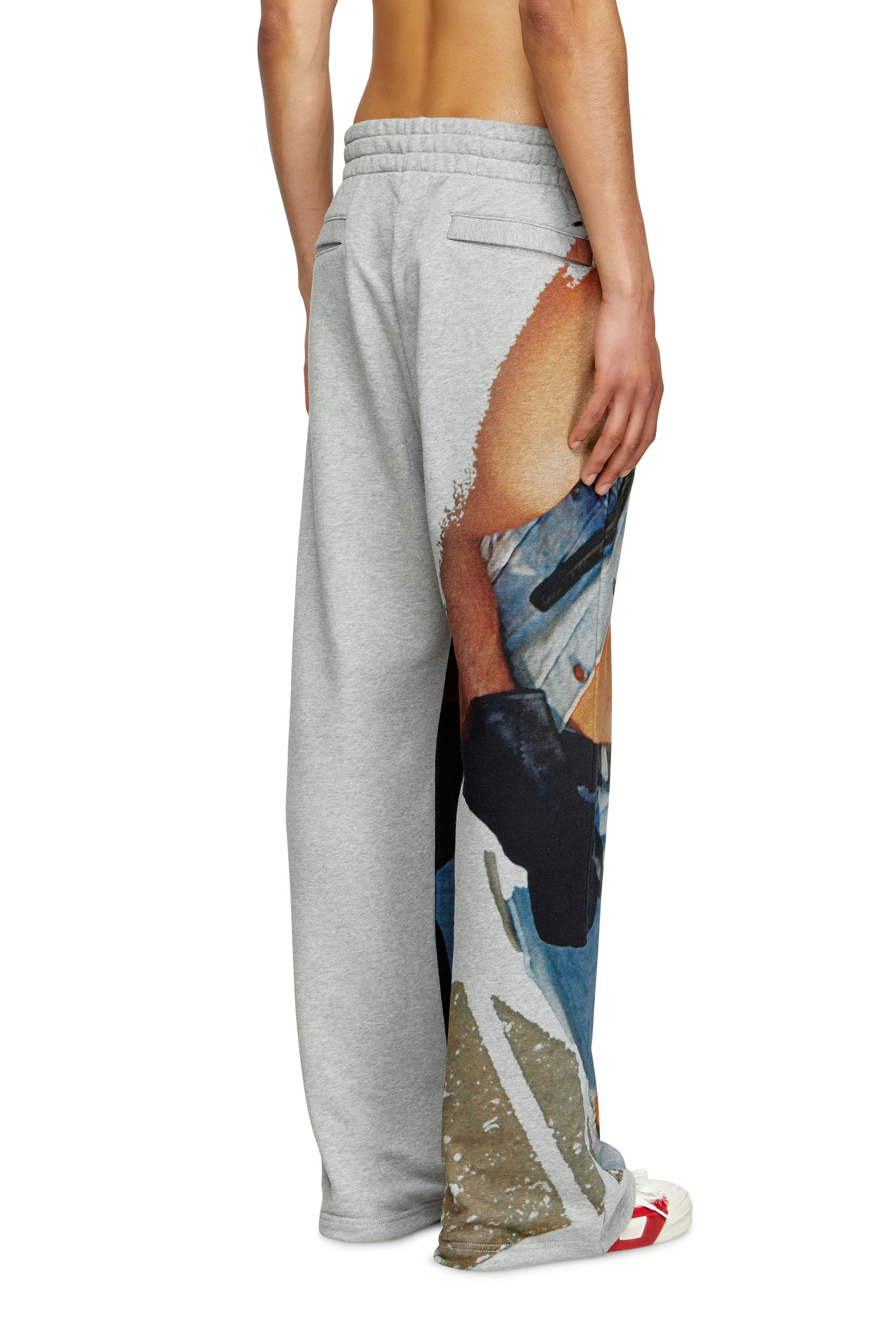 Diesel - PR-P-MARTAINS-TOM25, Pantalones deportivos con estampado gráfico Unisex in Gris - 4