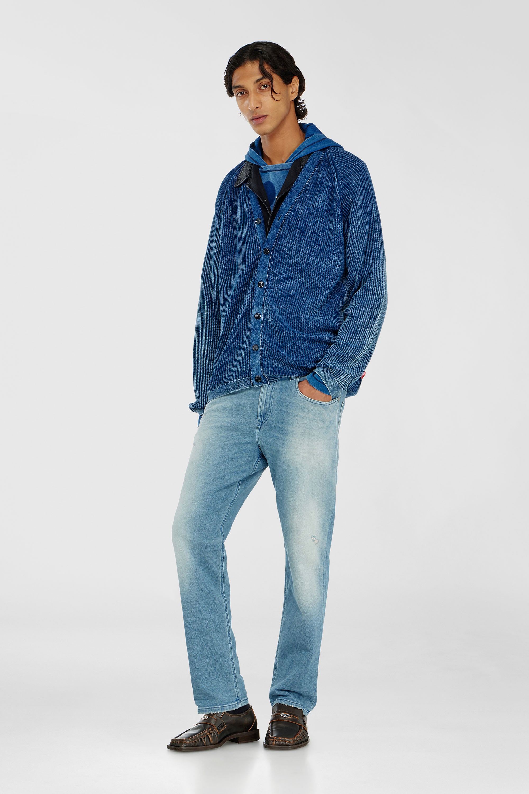 Diesel - Regular 2090 D-Veekley Joggjeans&reg; 09Q21 Hombre, Azul Claro - 1
