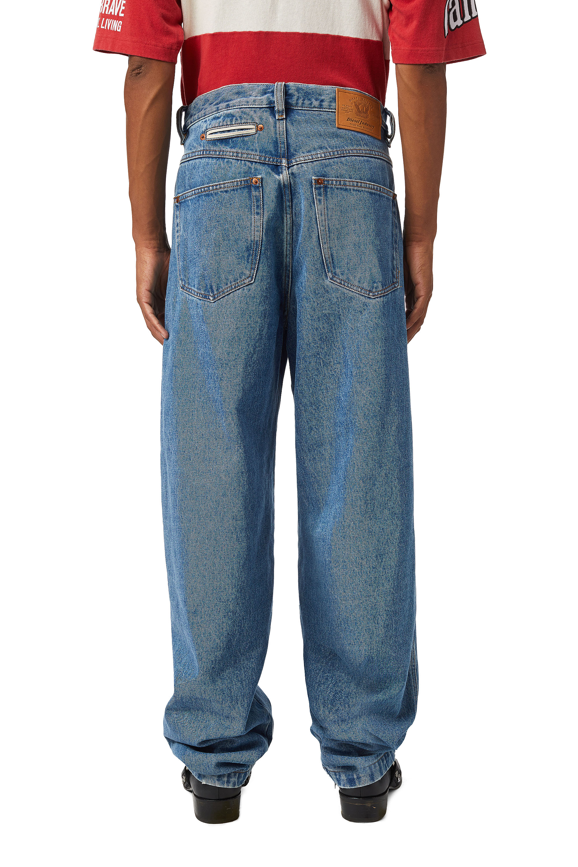 Diesel - DXD-2P1 0EHAP Straight Jeans, Azul medio - Image 2