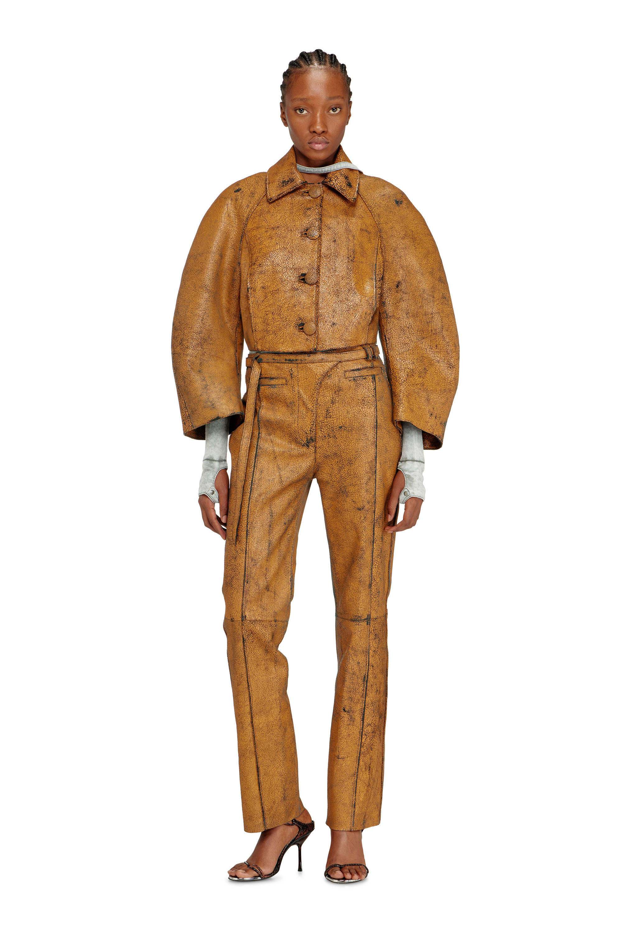 Diesel - L-RAYA, Chaqueta cocoon cropped de cuero craquelado Mujer in ToBeDefined - 2