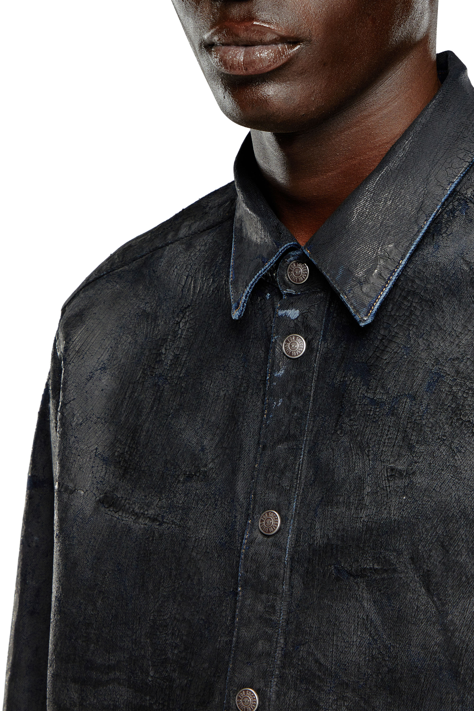 Diesel - D-SIMPLY-FSE, Camisa de denim con recubrimiento craquelado Hombre in Negro - 5