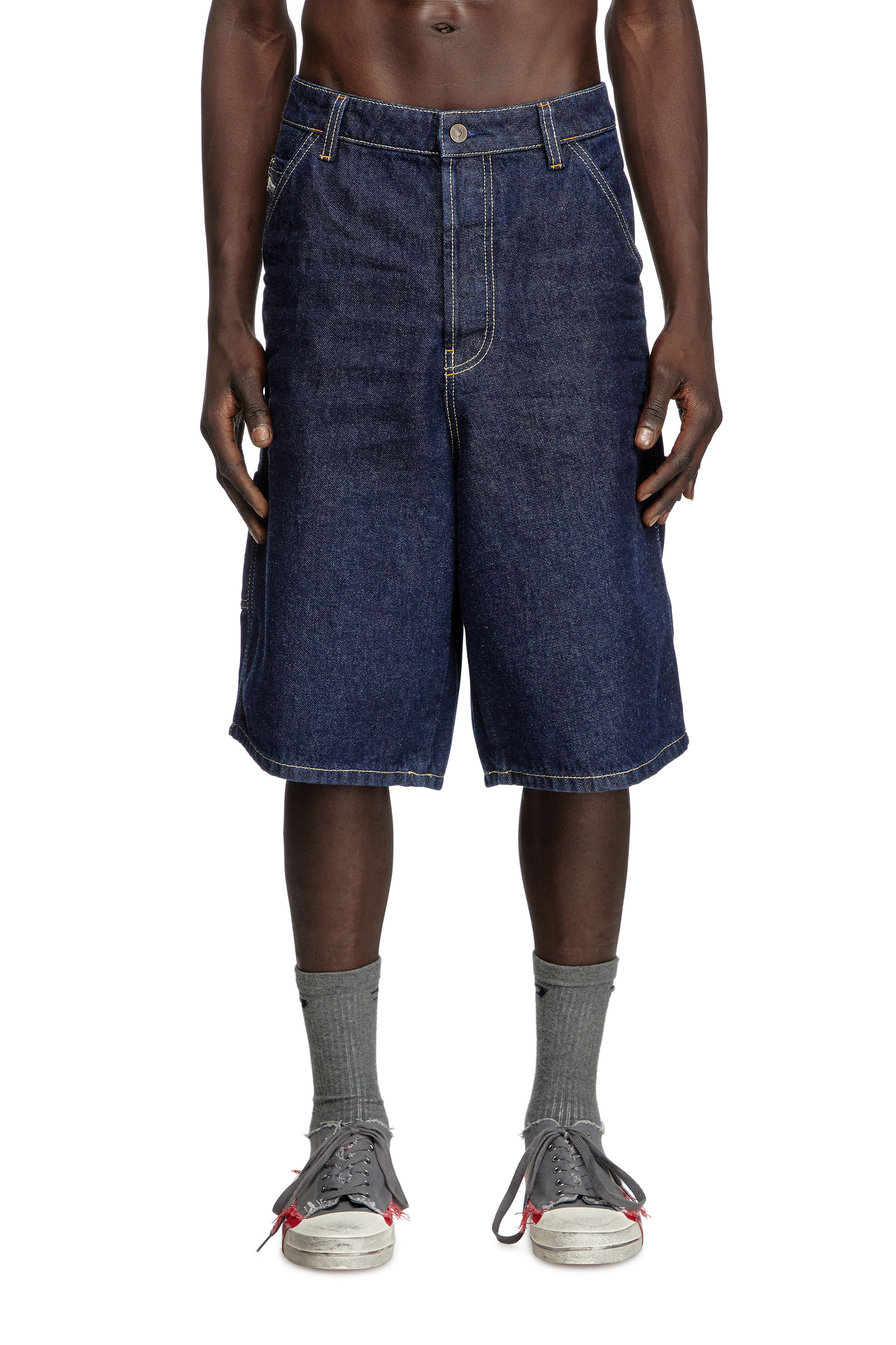 Diesel - D-LIVERY-SHORT, Pantalones cortos utility de denim de lavado impecable Hombre in Azul marino - 2