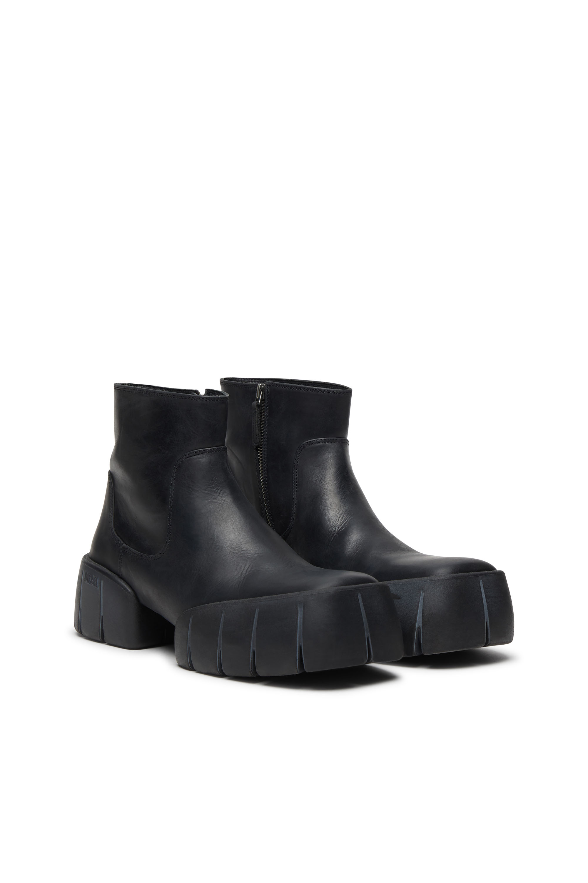 Diesel - D-TEX BT, Botas de cuero encerado hasta el tobillo con suela partida Hombre in Negro - 2