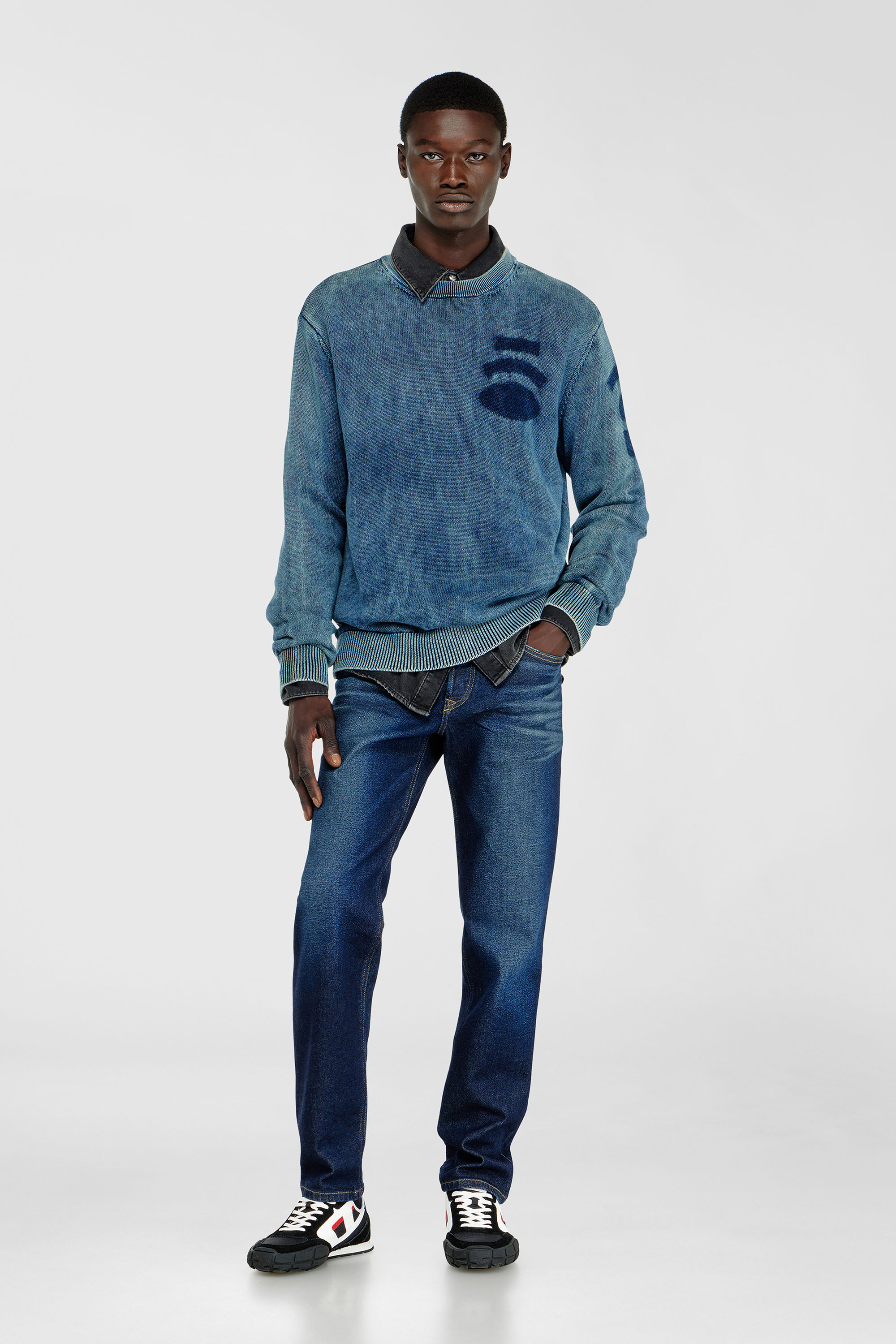 Diesel - Regular Jeans 2023 D-Finitive 0KBBV Hombre, Azul Oscuro - 1