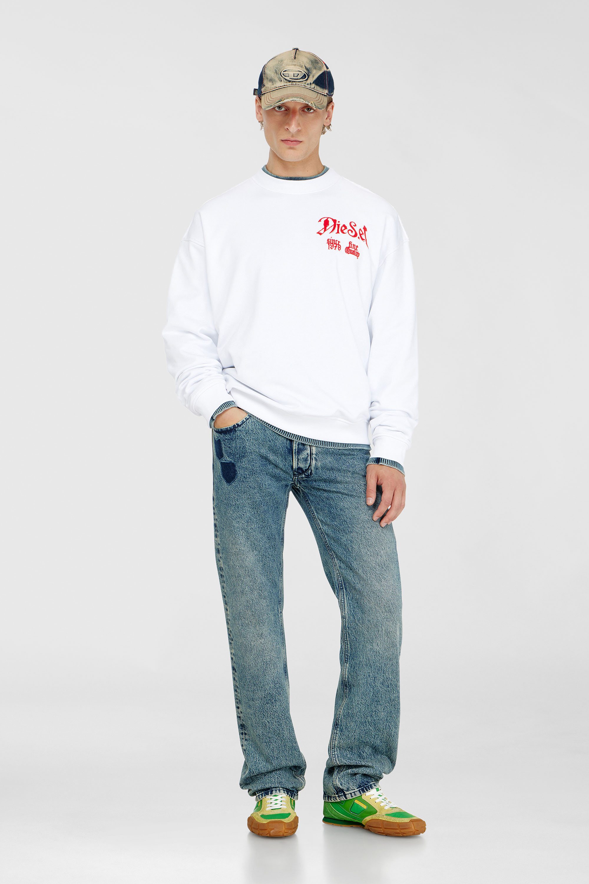 Diesel - S-BOXT-AA2, Sudadera de algod&oacute;n con gr&aacute;ficos flocados Hombre in Blanco - 1
