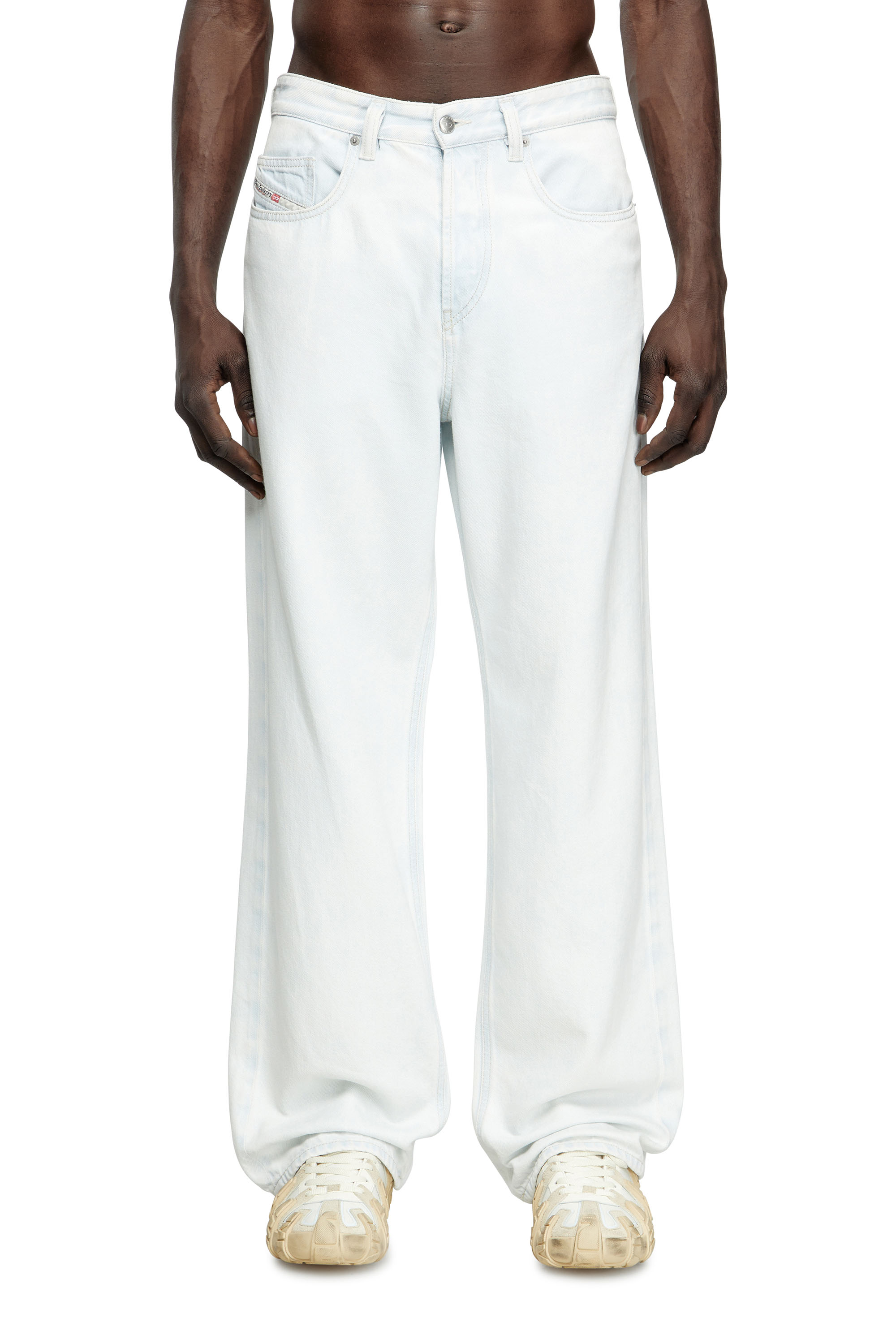 Diesel - Relaxed Jeans 2001 D-Macro 09M08 Hombre, Azul Claro - 1