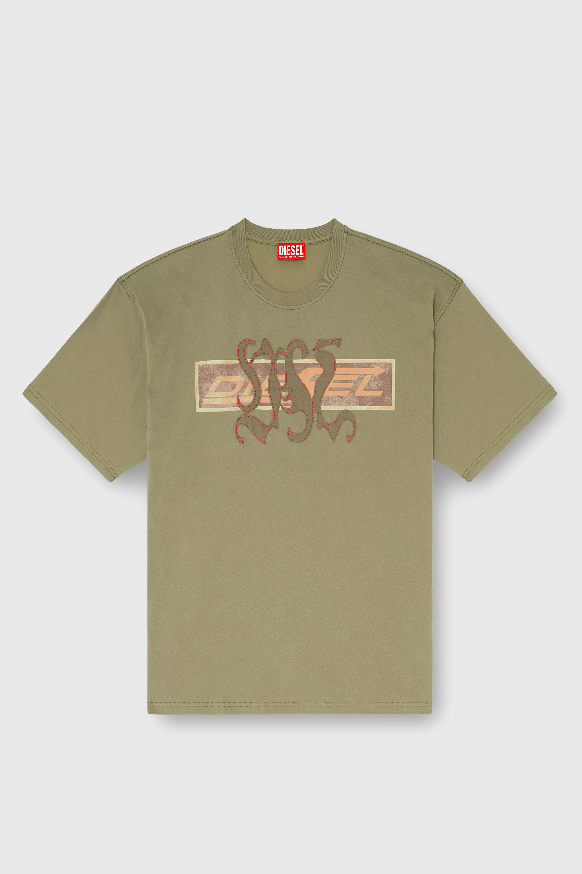Diesel - T-BOXT-AA17, Camiseta con estampado gr&aacute;fico y patches Hombre in Verde - 2
