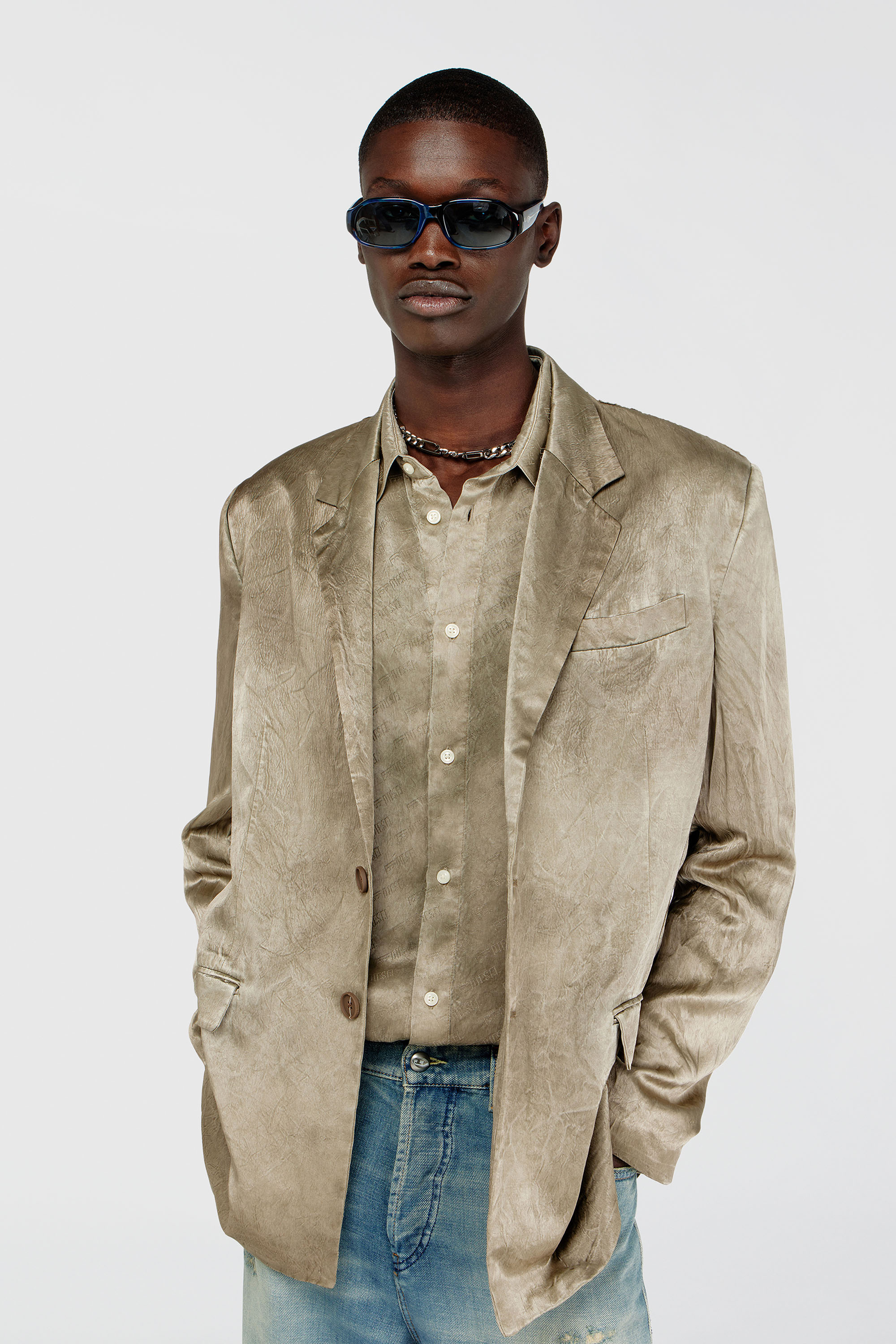 Diesel - J-ANDRE, Blazer de sat&eacute;n arrugado Hombre in Marr&oacute;n - 5