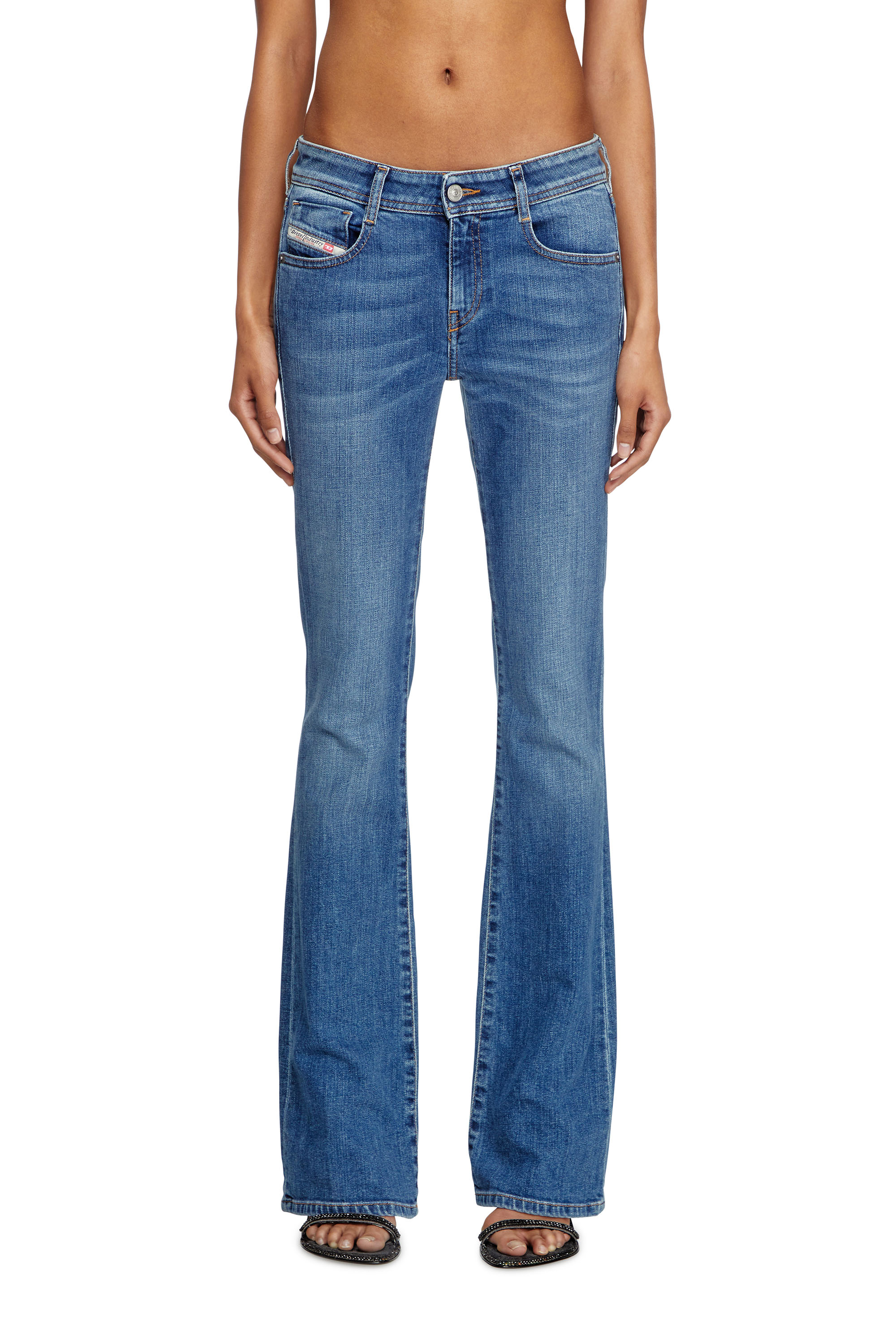 Diesel - Bootcut Jeans 1969 D-Ebbey 09L02 Mujer, Azul medio - 1