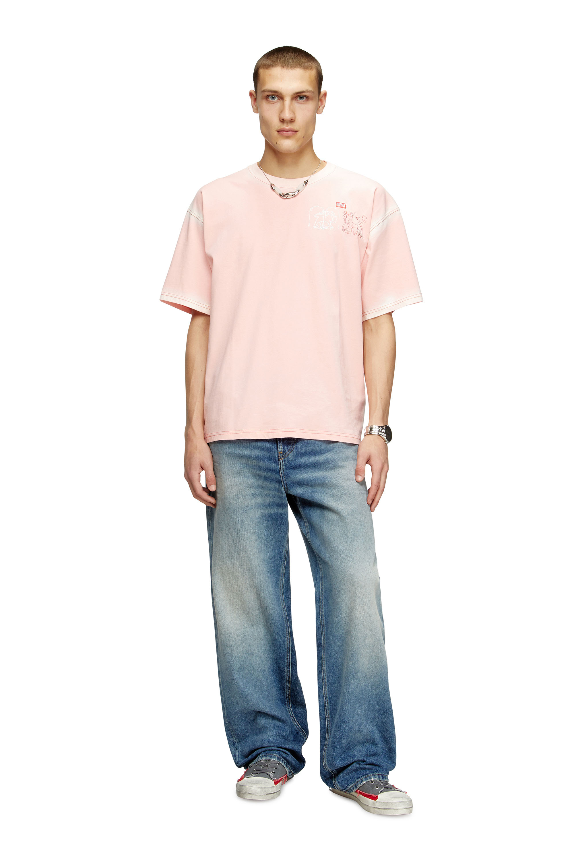 Diesel - T-BOXT-T10, Camiseta con estampado de espada Hombre in Rosa - 1