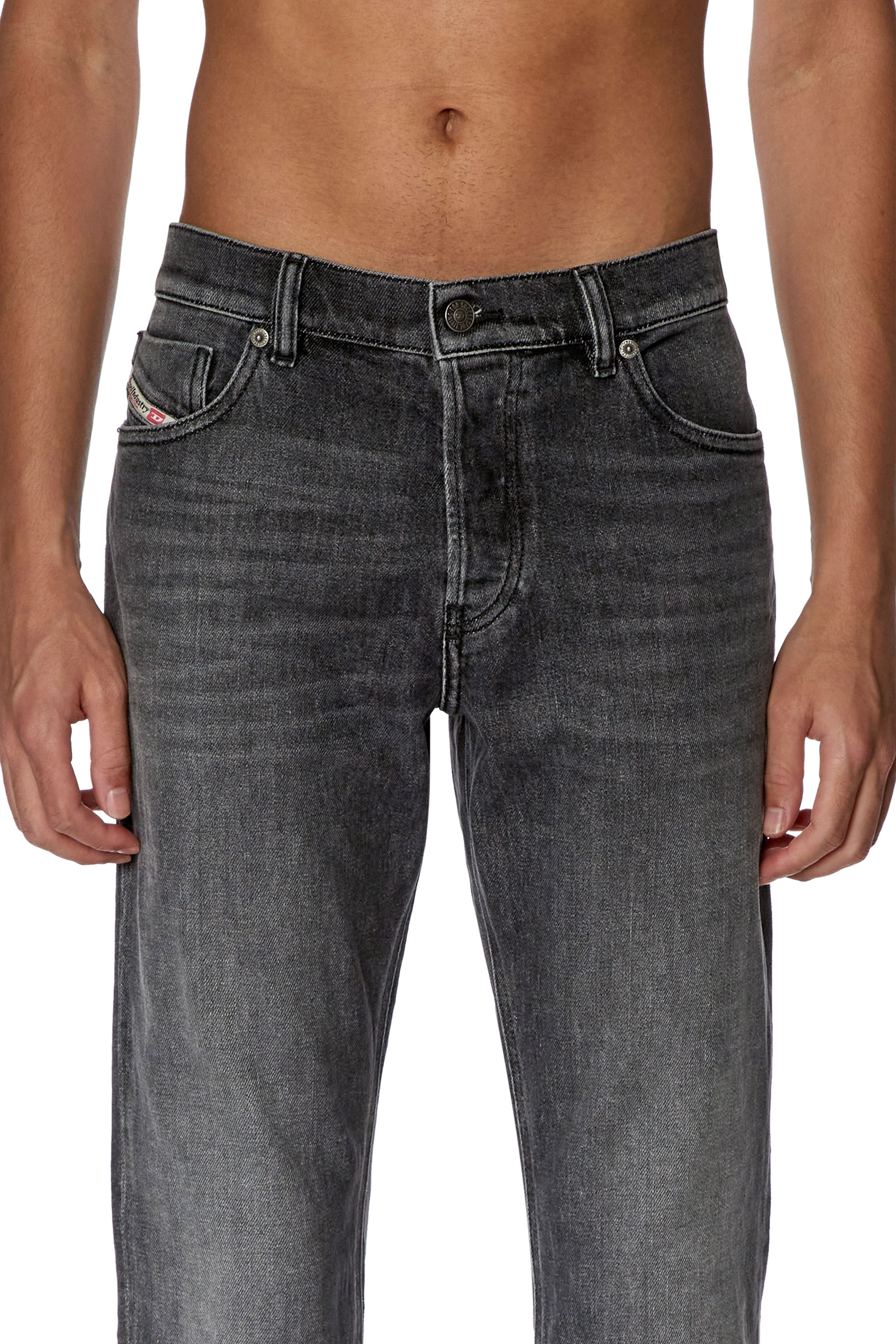 Diesel - Straight Jeans 1995 D-Sark 09F84, Negro/Gris oscuro - Image 4